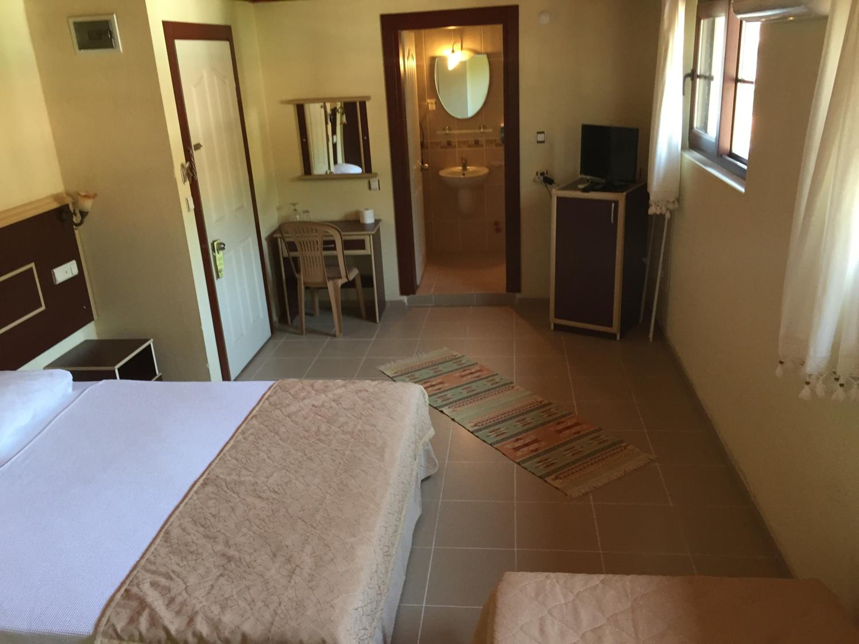 Economy Single Room photo 2