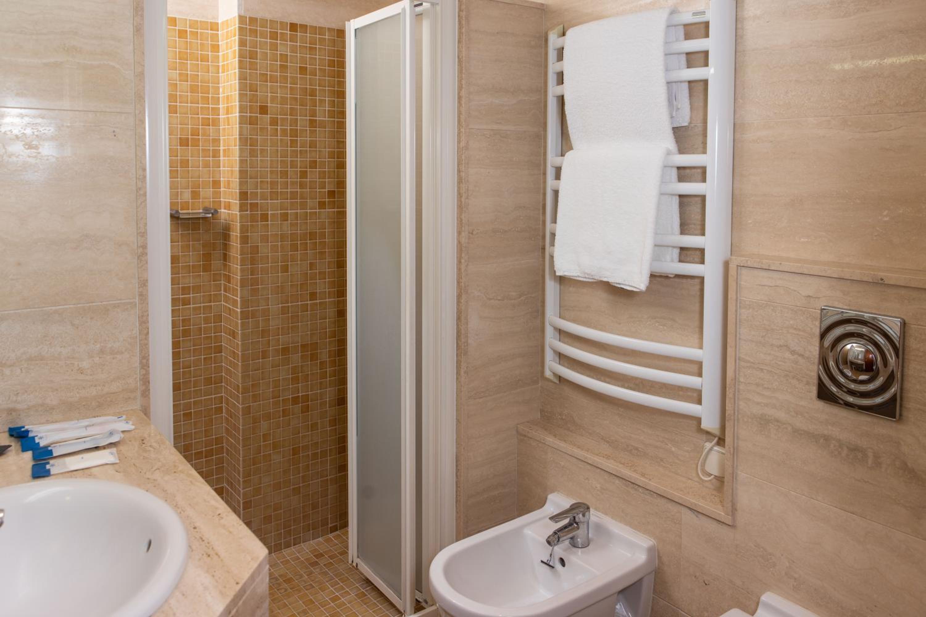 Habitación Individual Estándar Habitación Individual Estándar