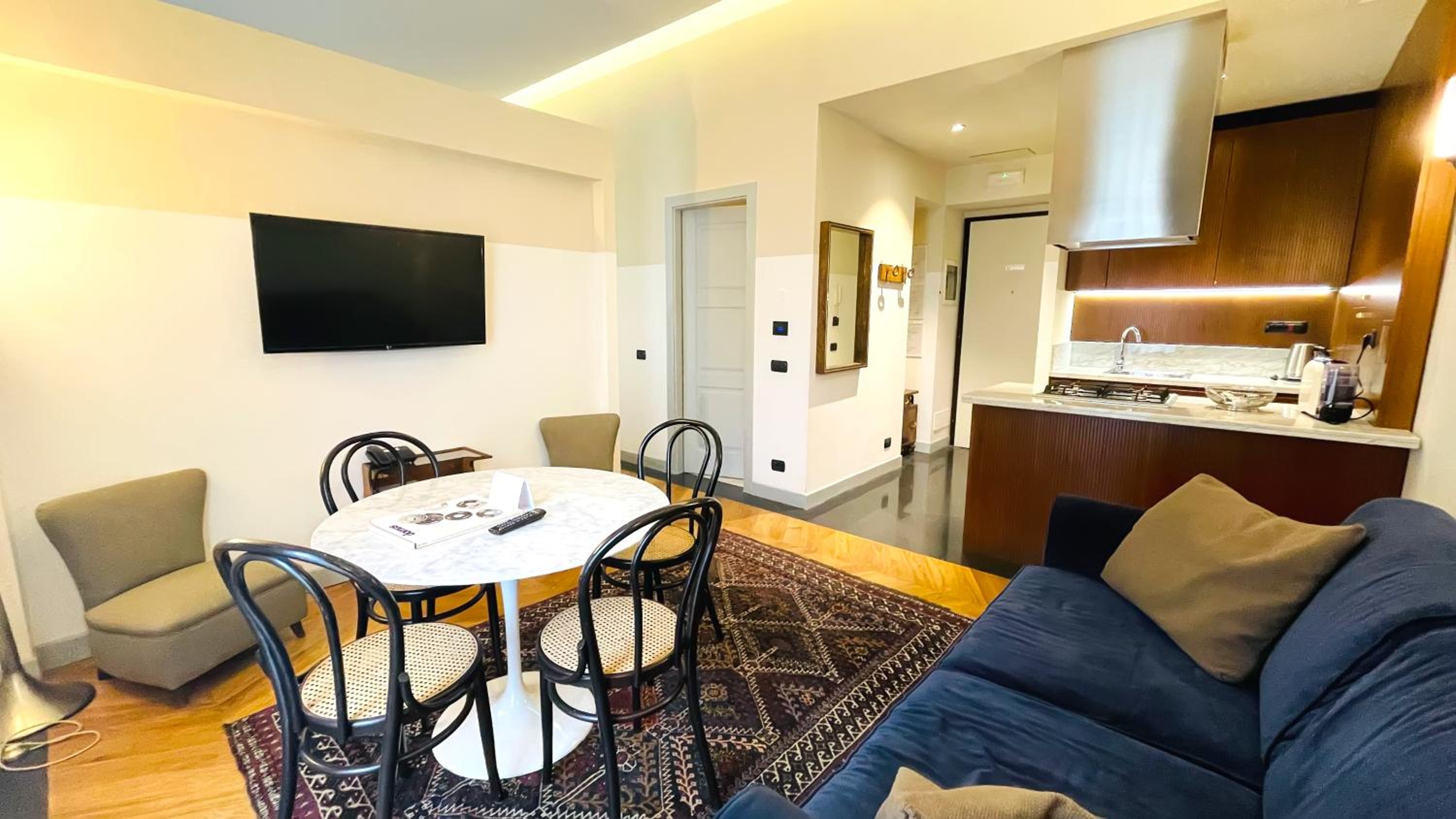 Superior Apartment photo 1