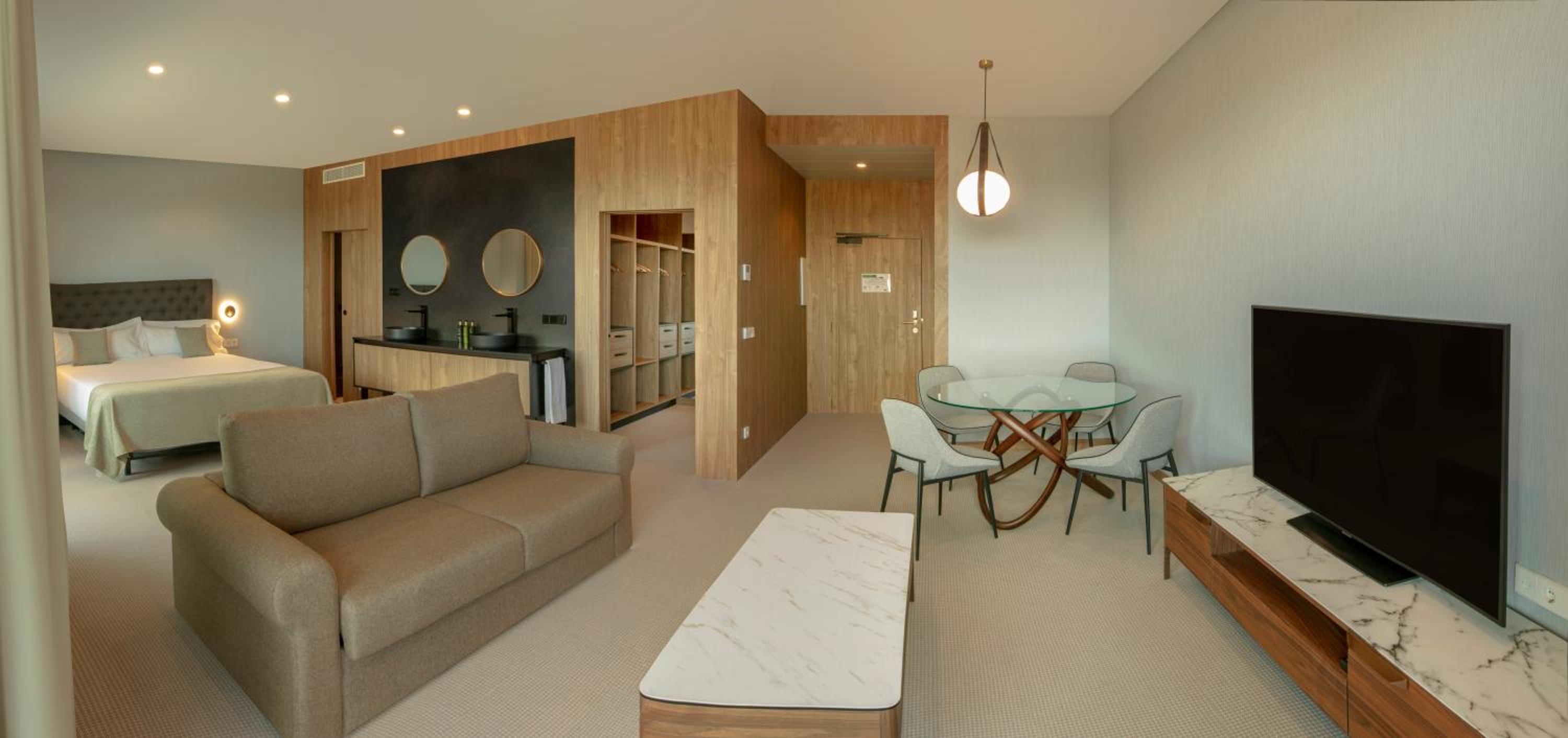 Junior Suite with Terrace