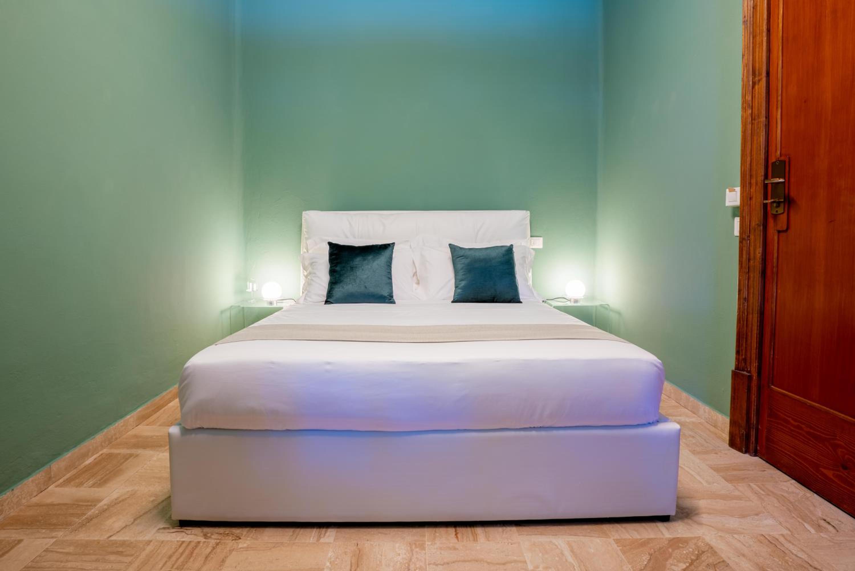 Superior Double Room - Photo 3