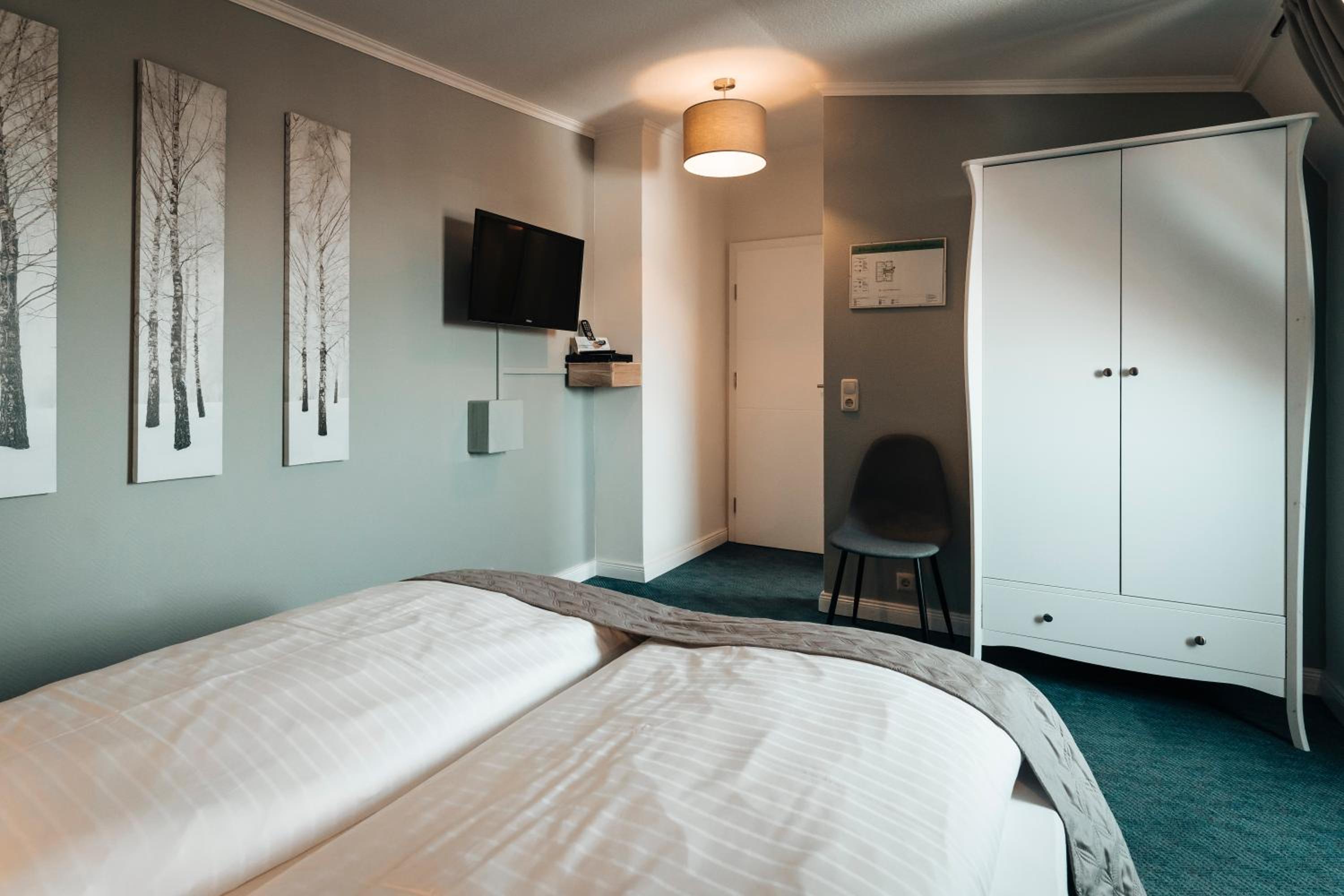 Standard Double Room photo 2