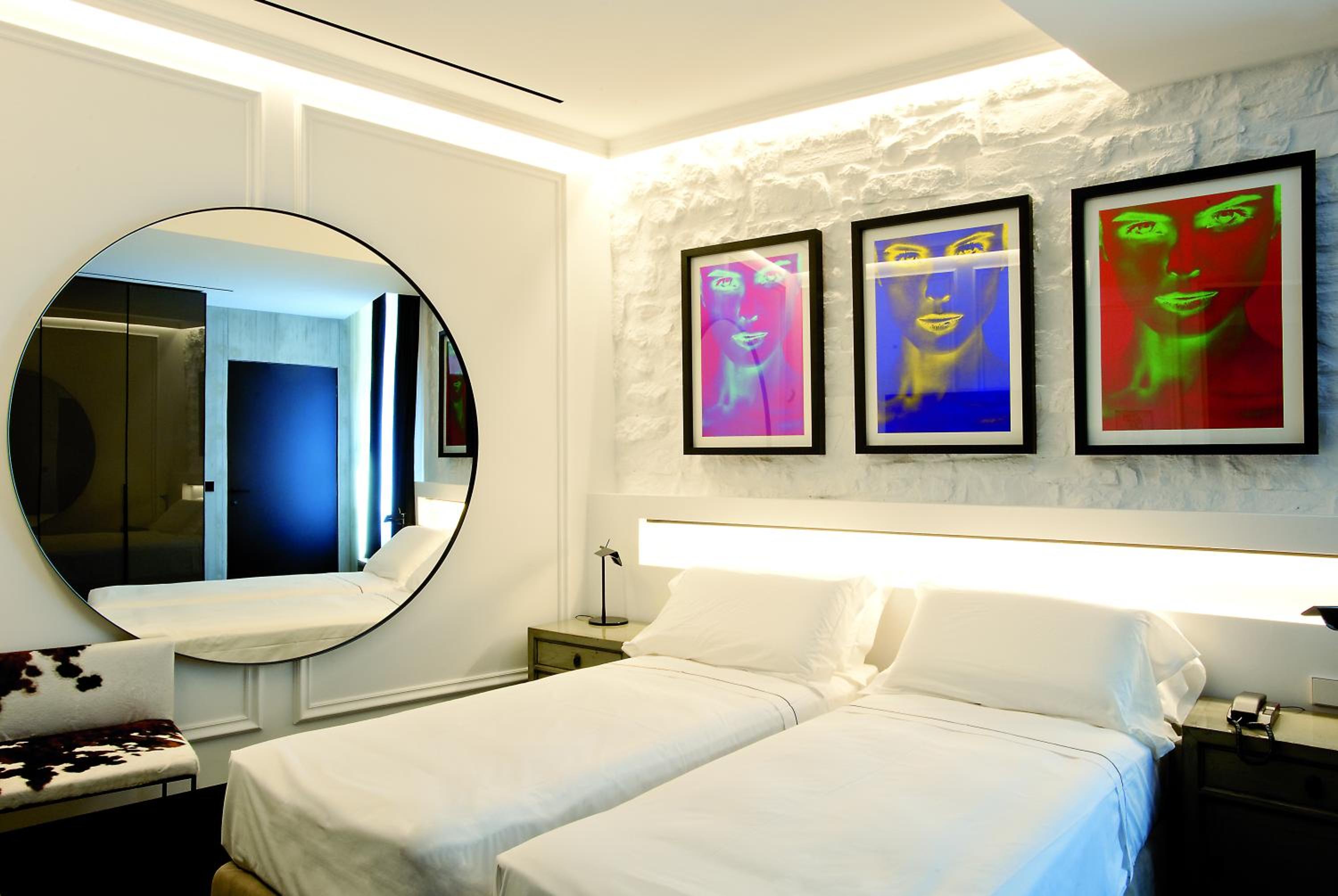 Superior Double or Twin Room - Photo 3