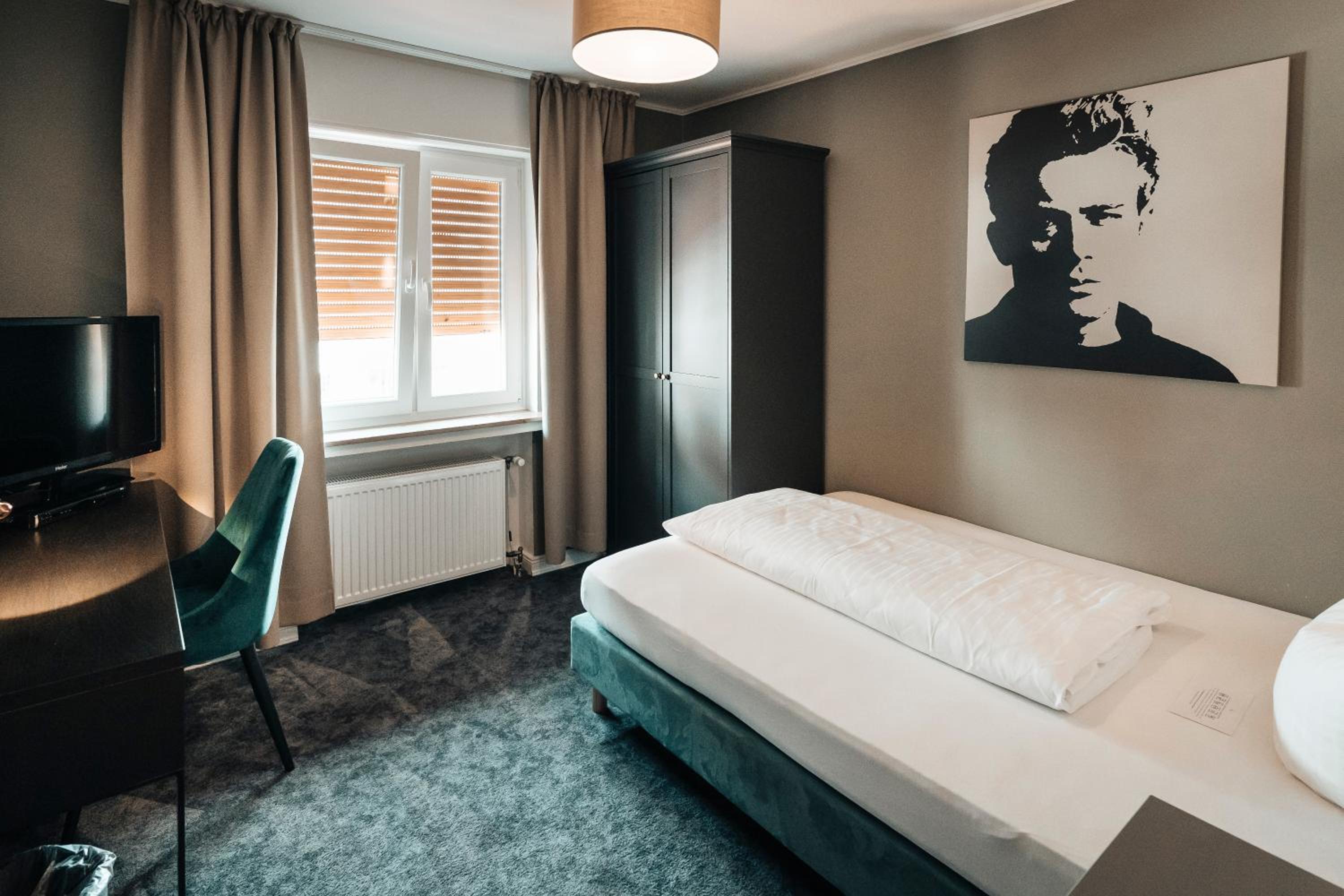 Standard Single Room photo 3