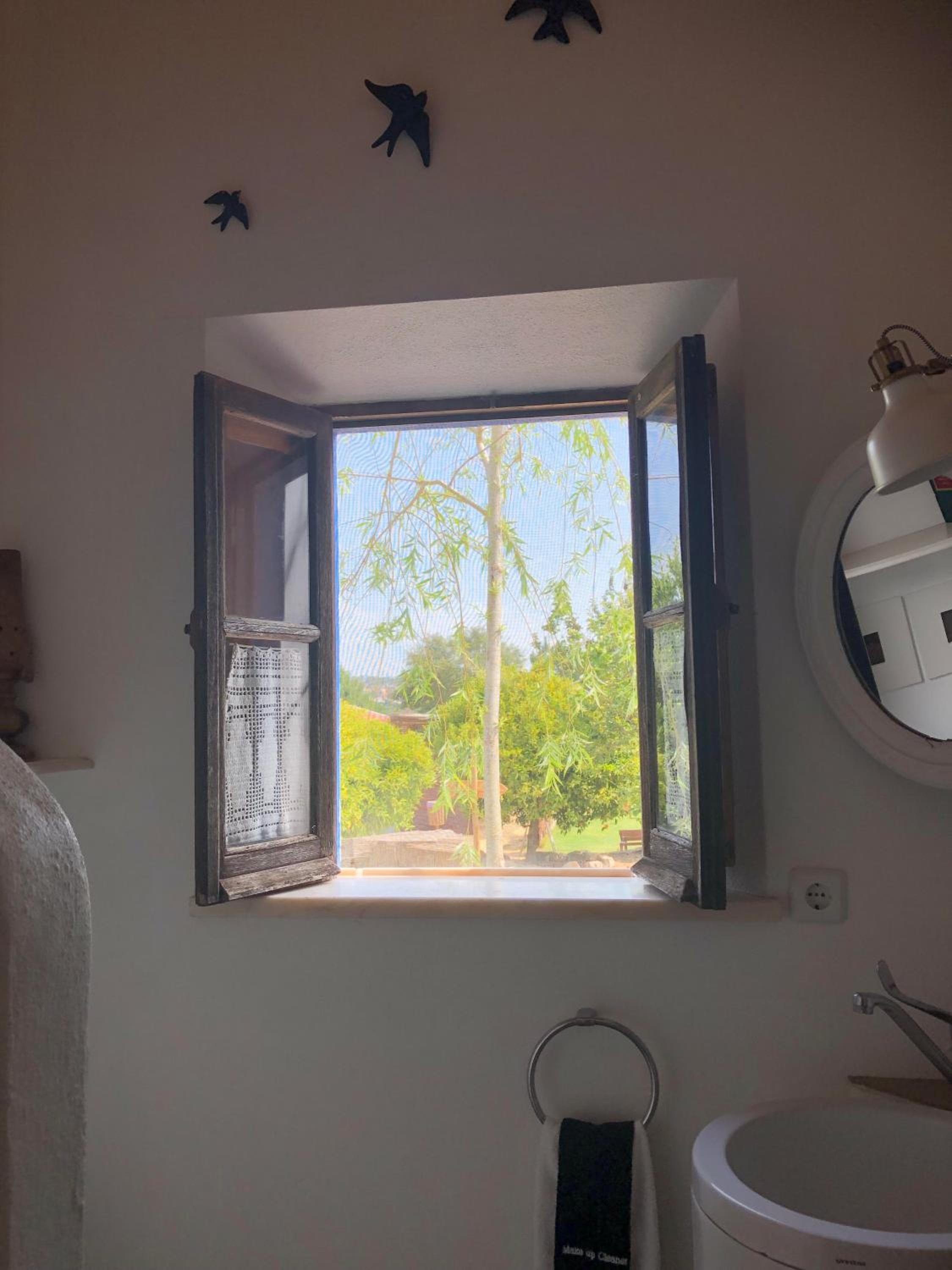  Small Double with Countryside View - Photo 7