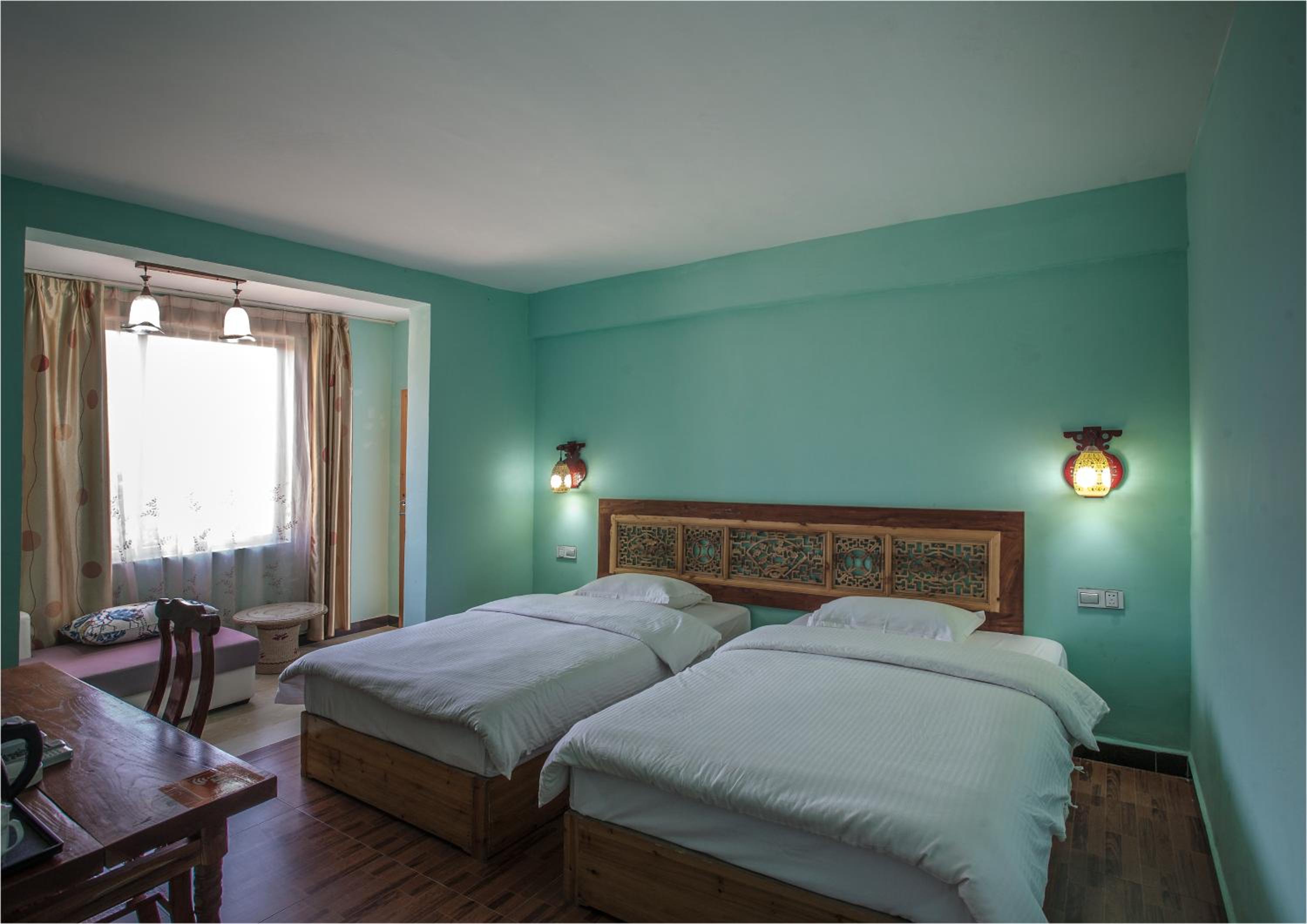 Standard Twin Room photo 3