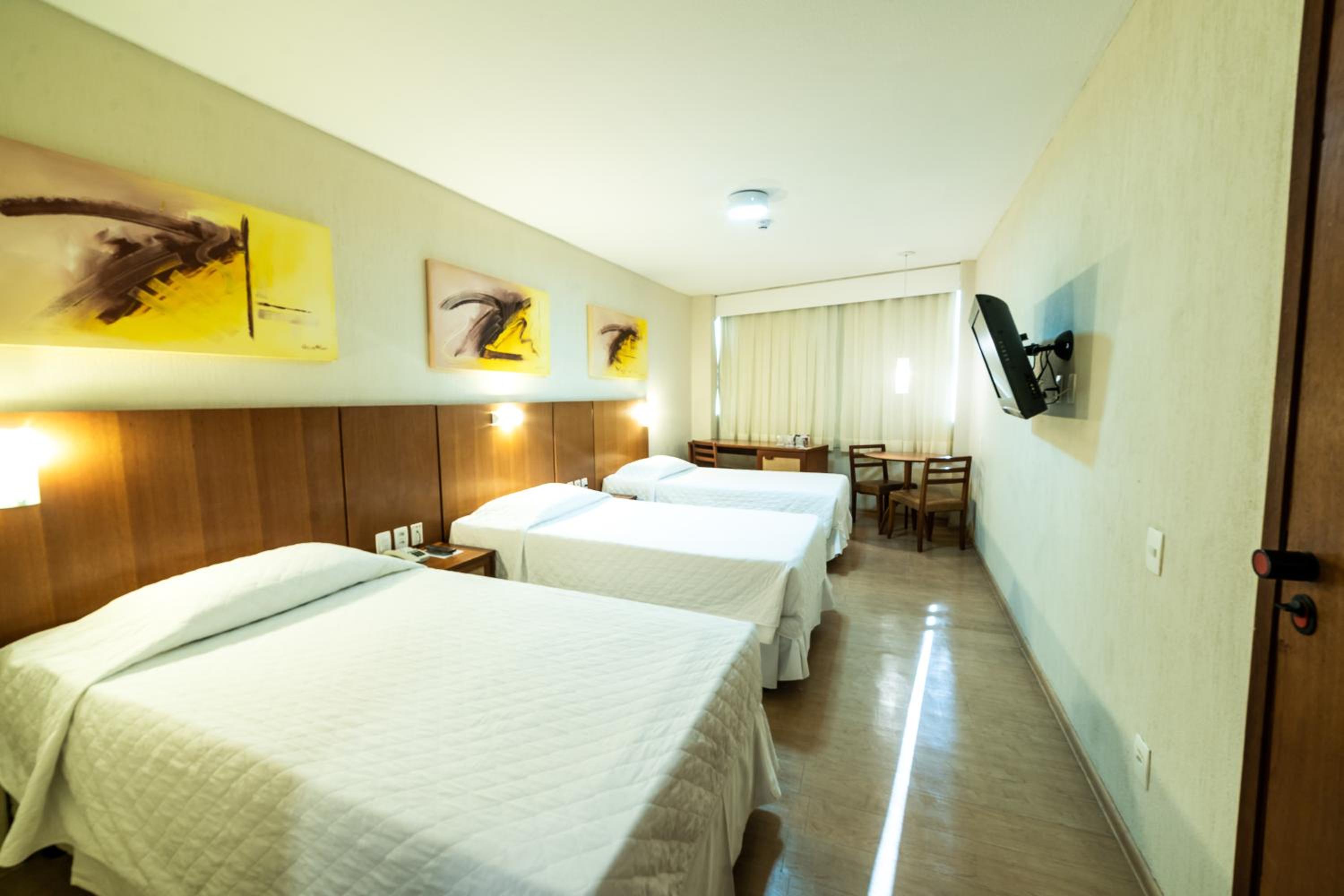 Standard Triple Room - Photo 2