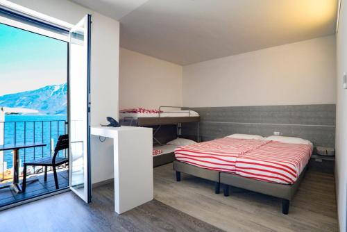Premium Room with Lake View photo 1