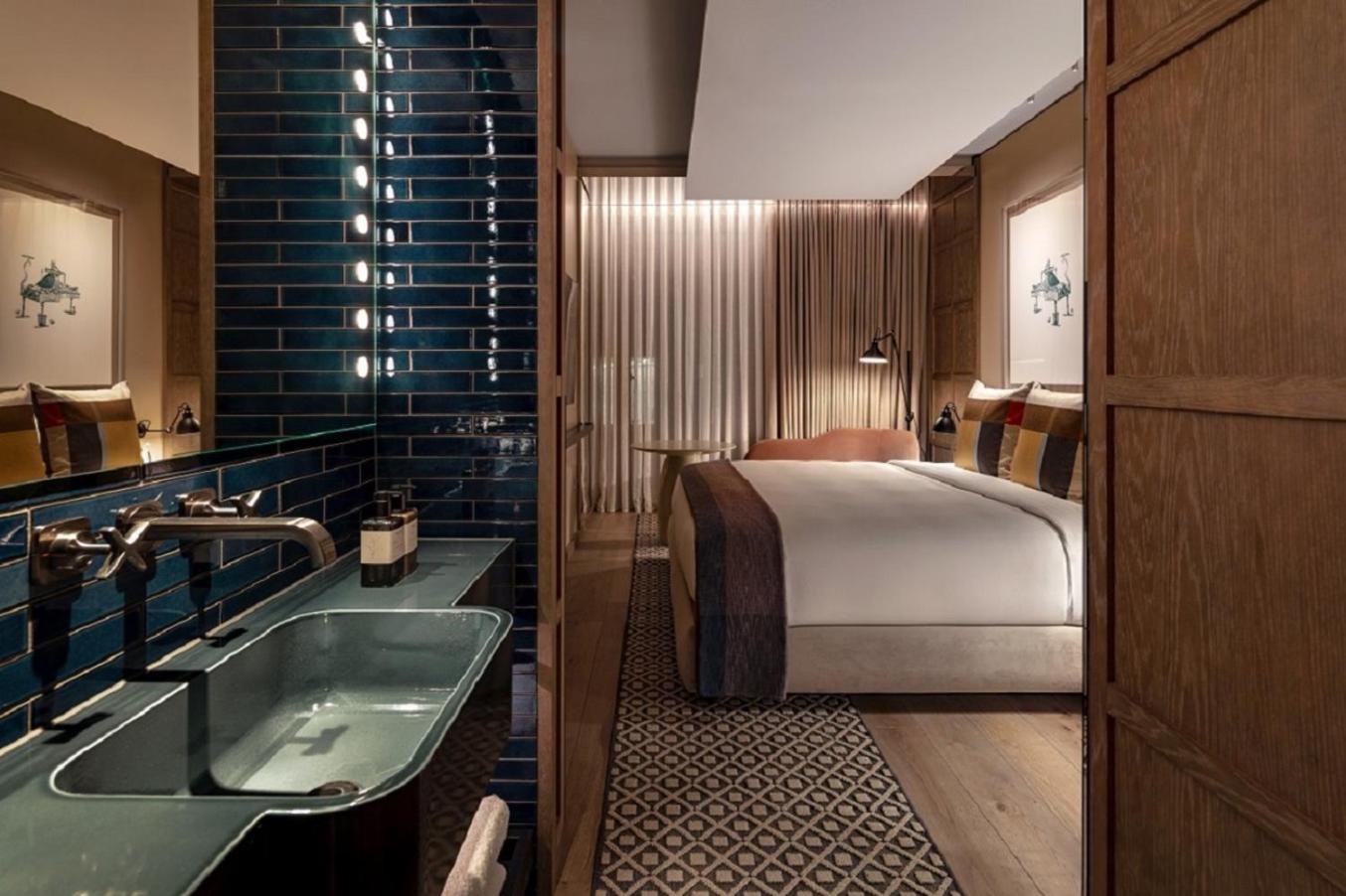 King Room with Exclusive Access