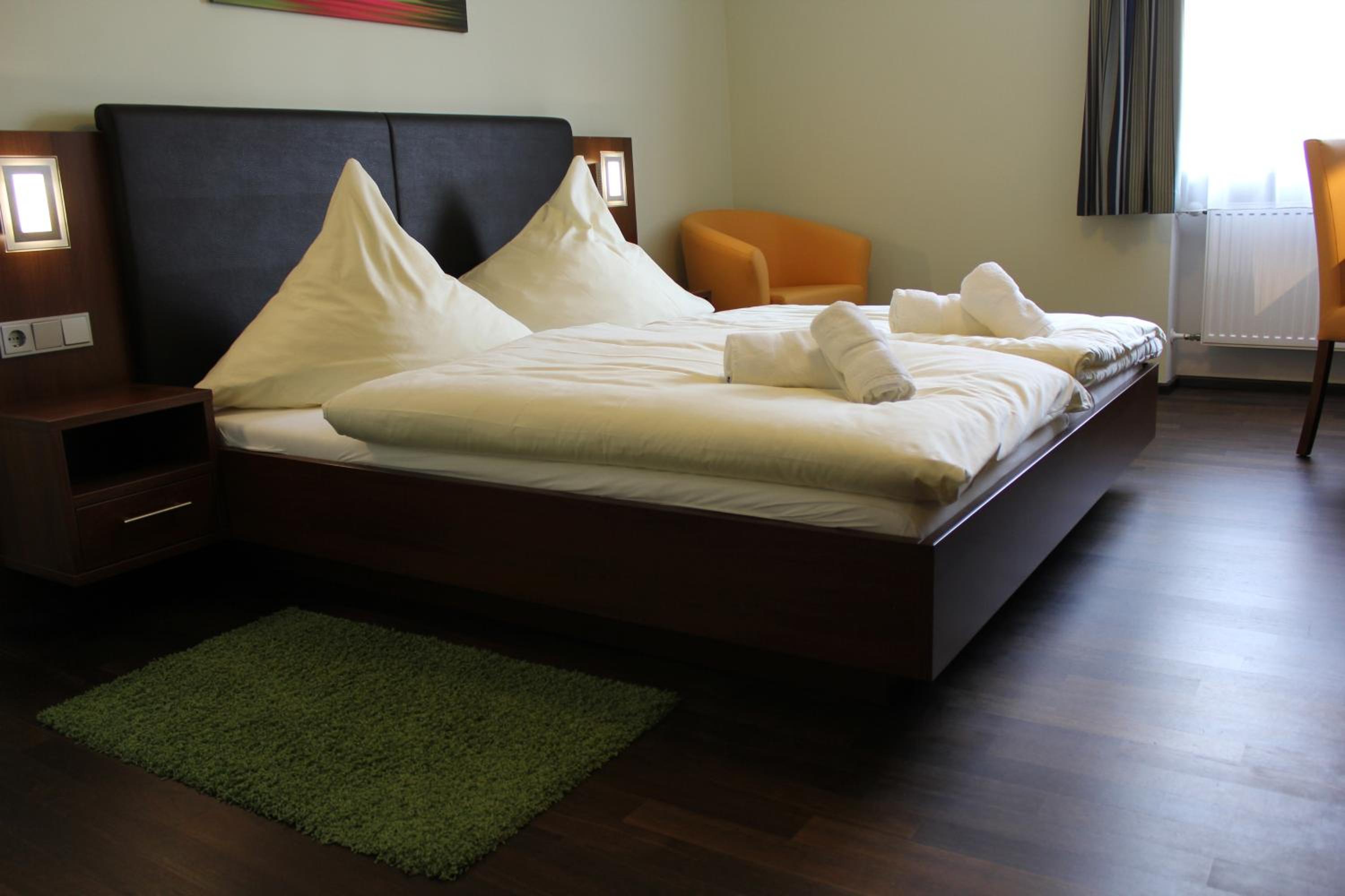 Double Room - Photo 1