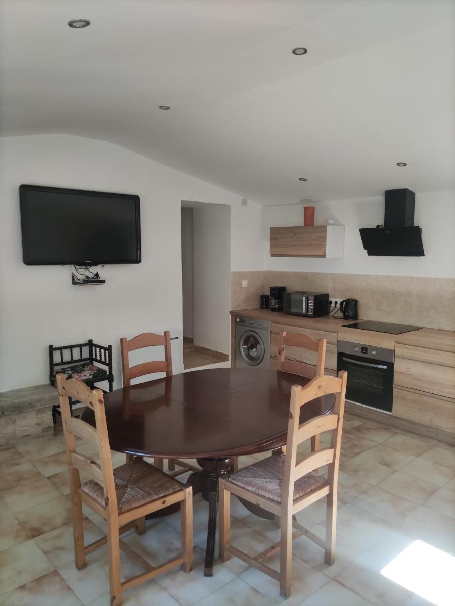 Apartment - Ground Floor photo 2