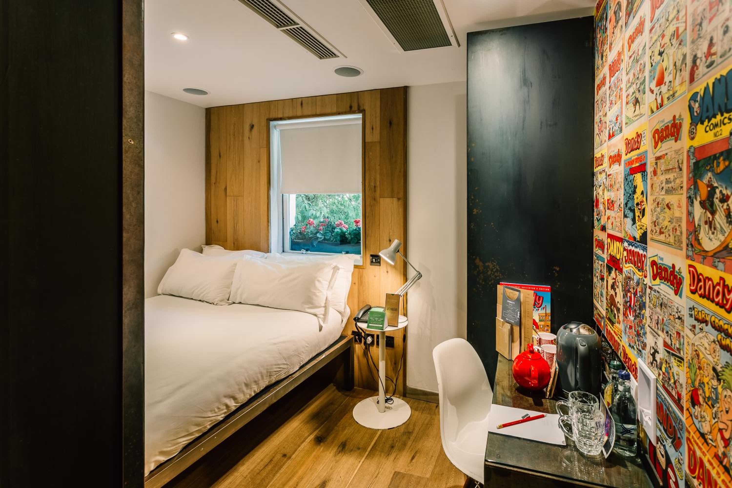 Snug Double Room - Photo 1