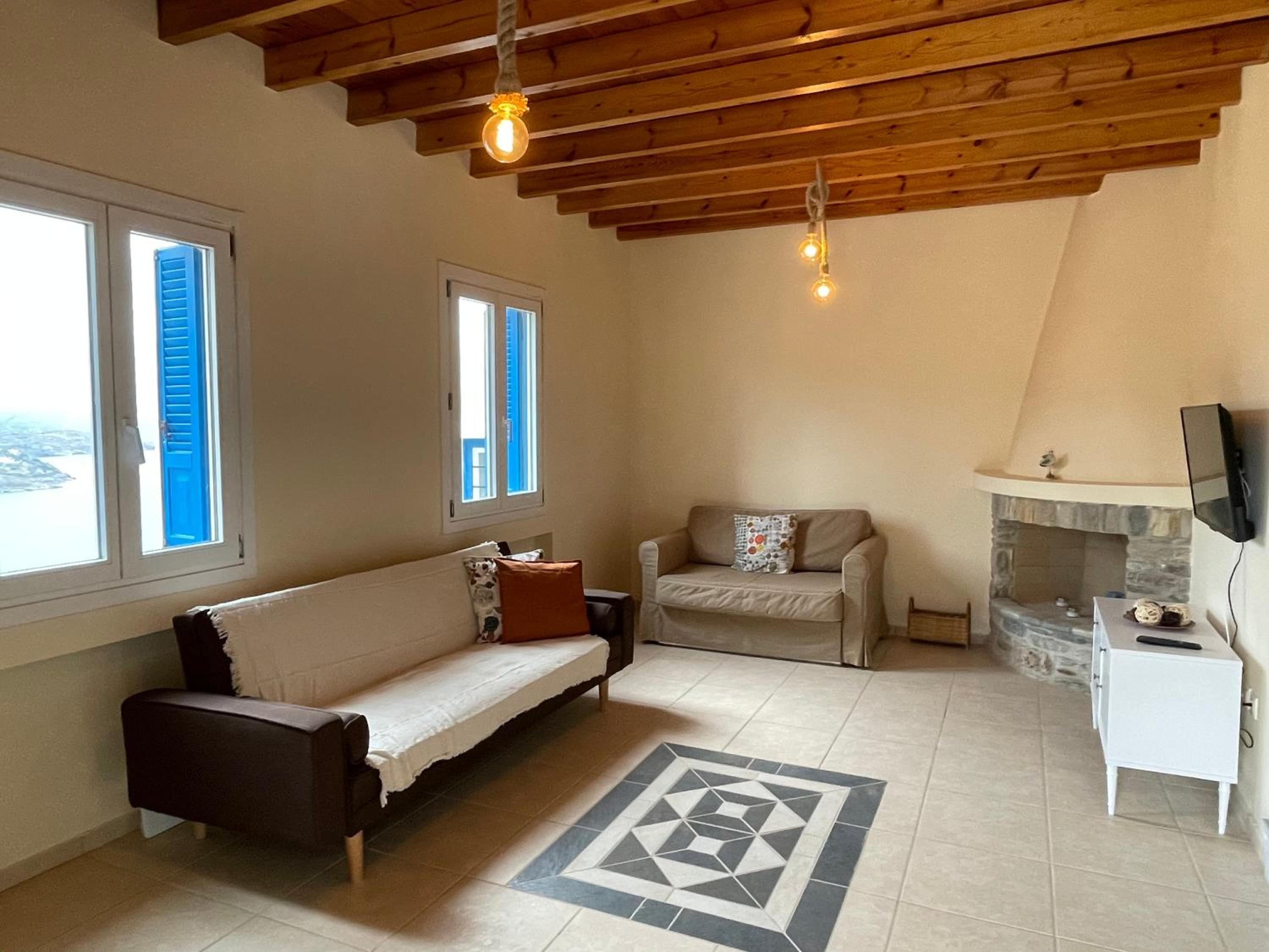 Three-Bedroom House photo 1