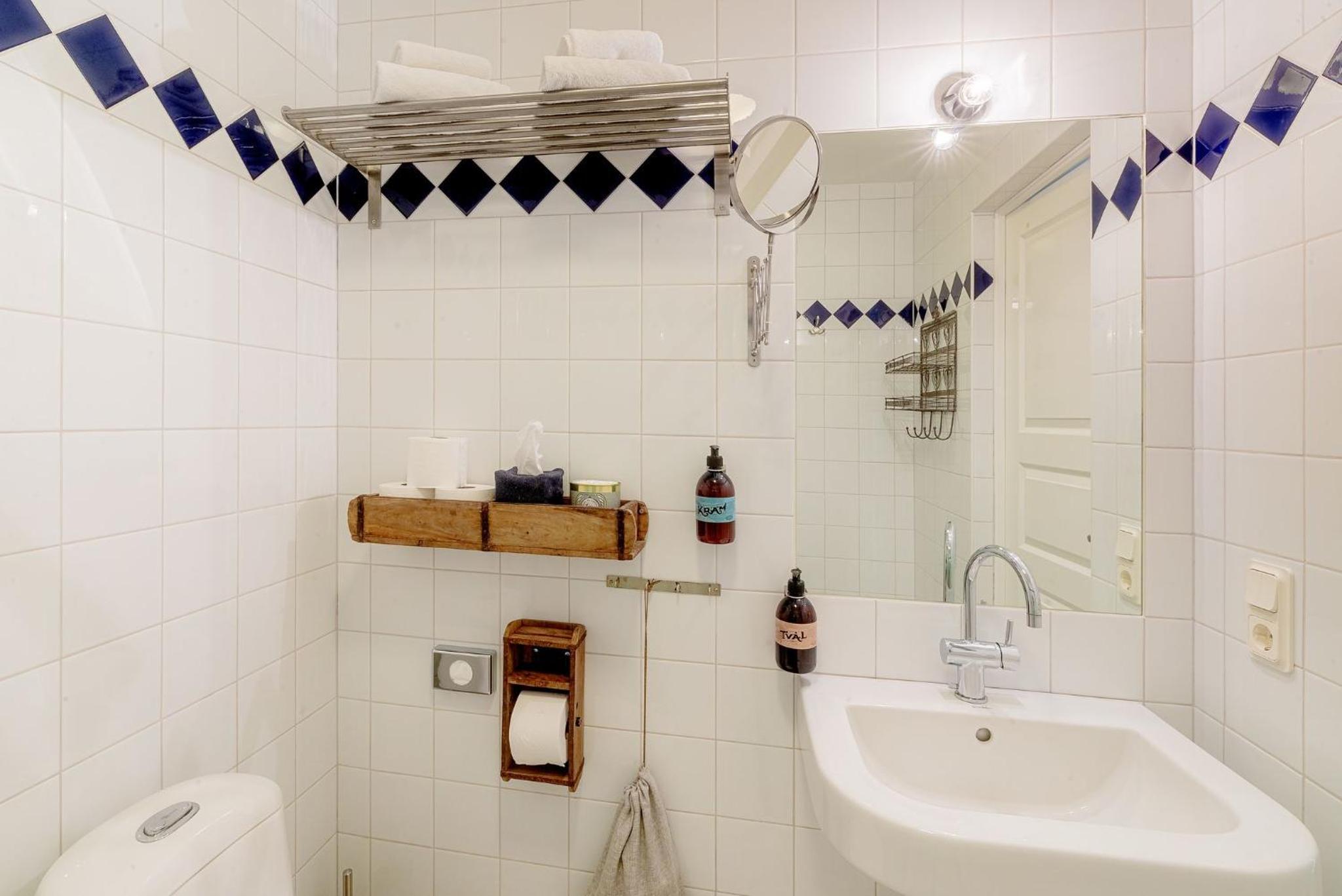 Small Twin Room photo 2