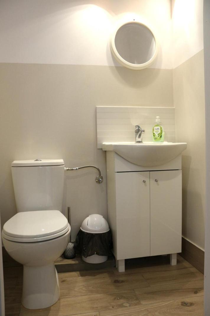 Triple Room with Shared Bathroom photo 2