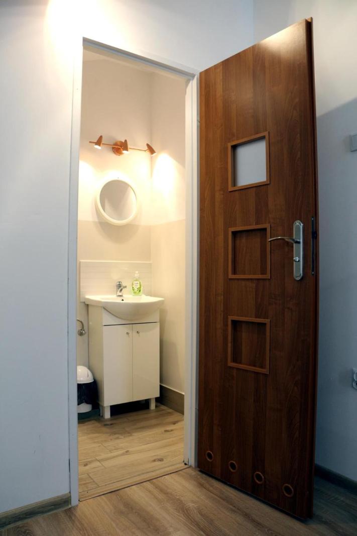 Triple Room with Shared Bathroom photo 3