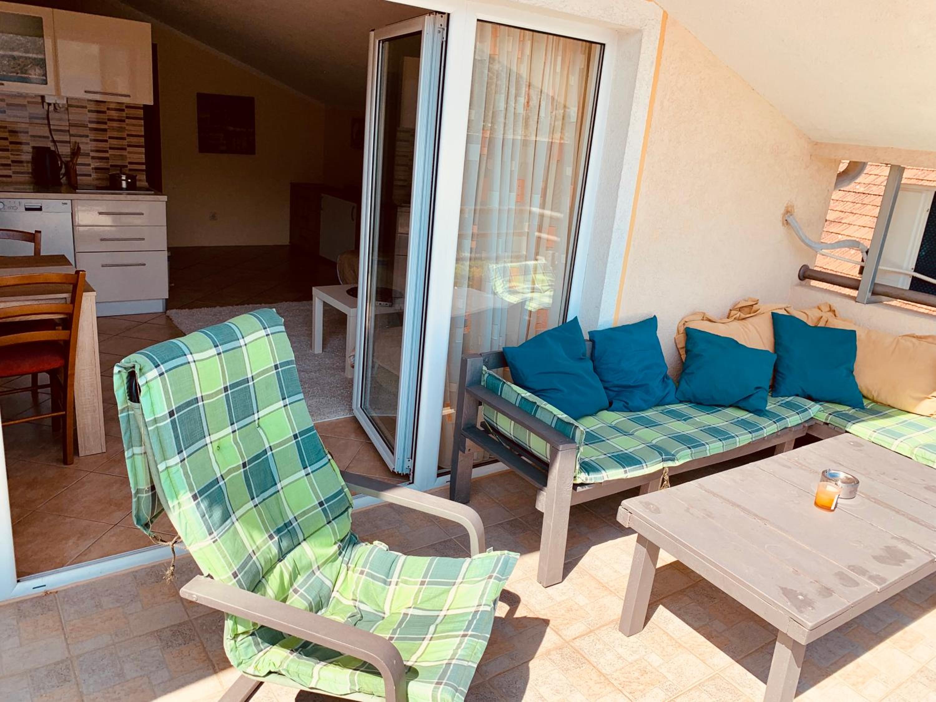 Deluxe One-Bedroom Apartment with Ocean View photo 1