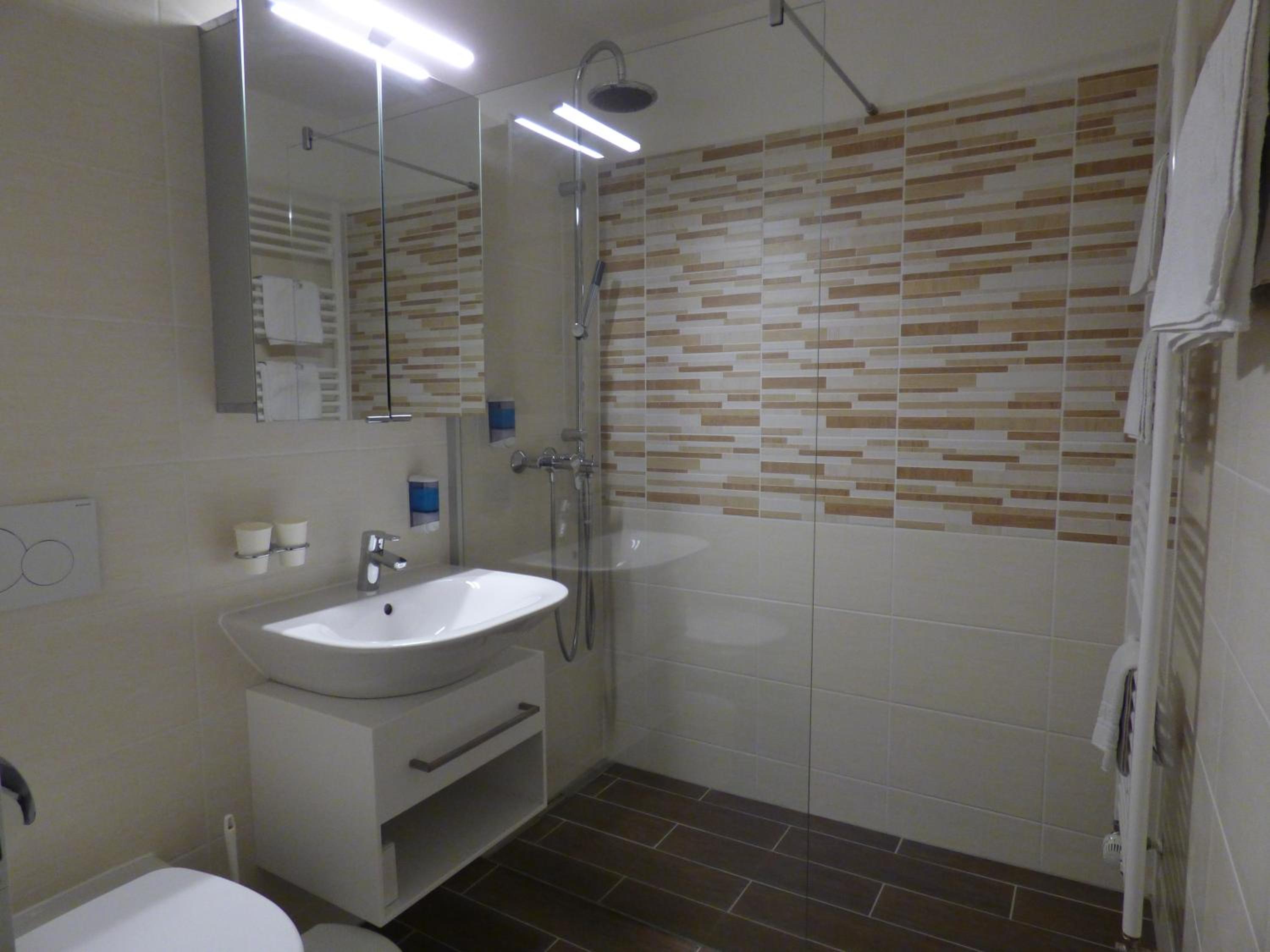 Family Suite with Balcony (2 Adults + 2 Children) photo 3