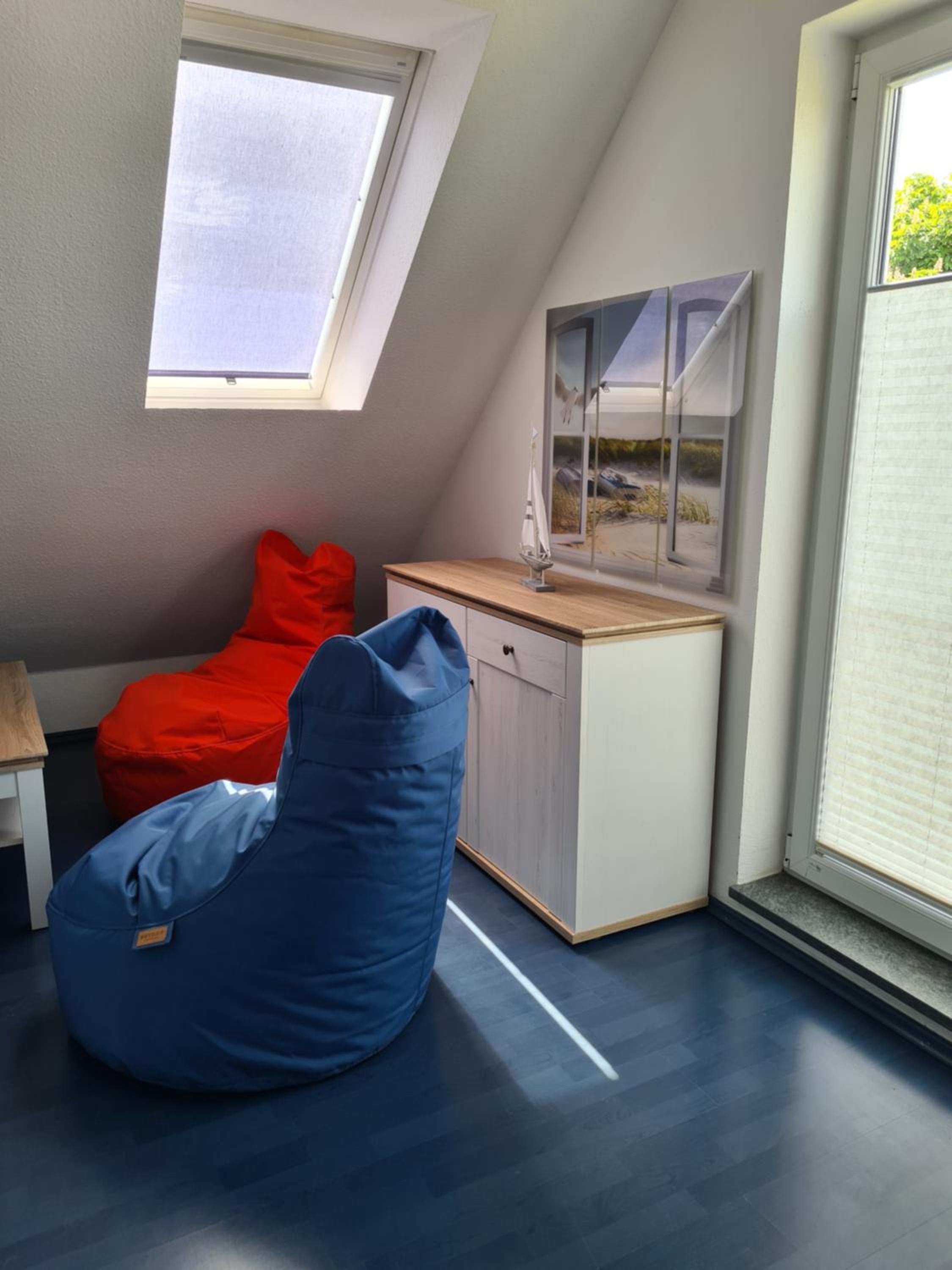 Two-Bedroom Apartment - Photo 19