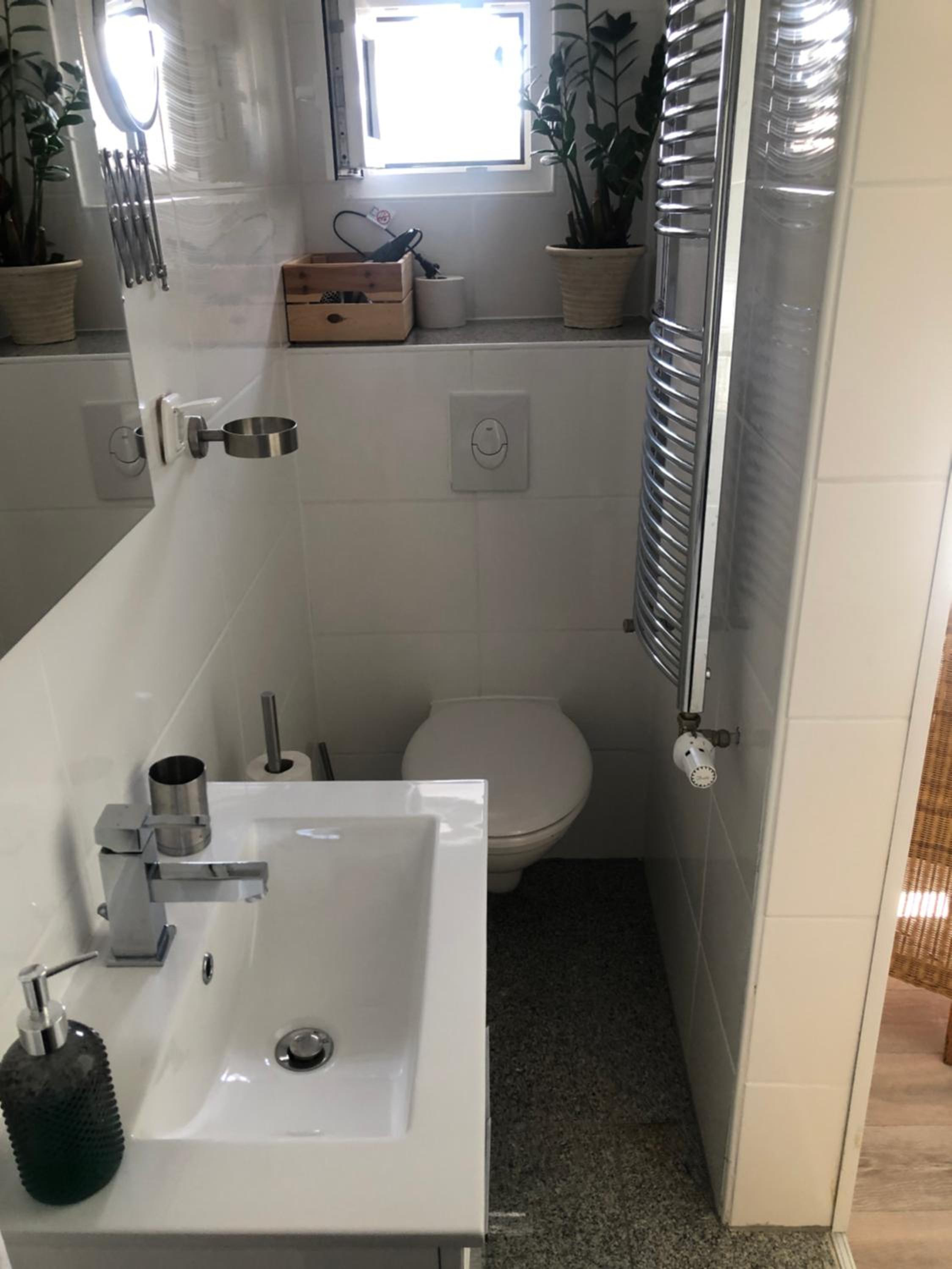 Single Room with Shower photo 2