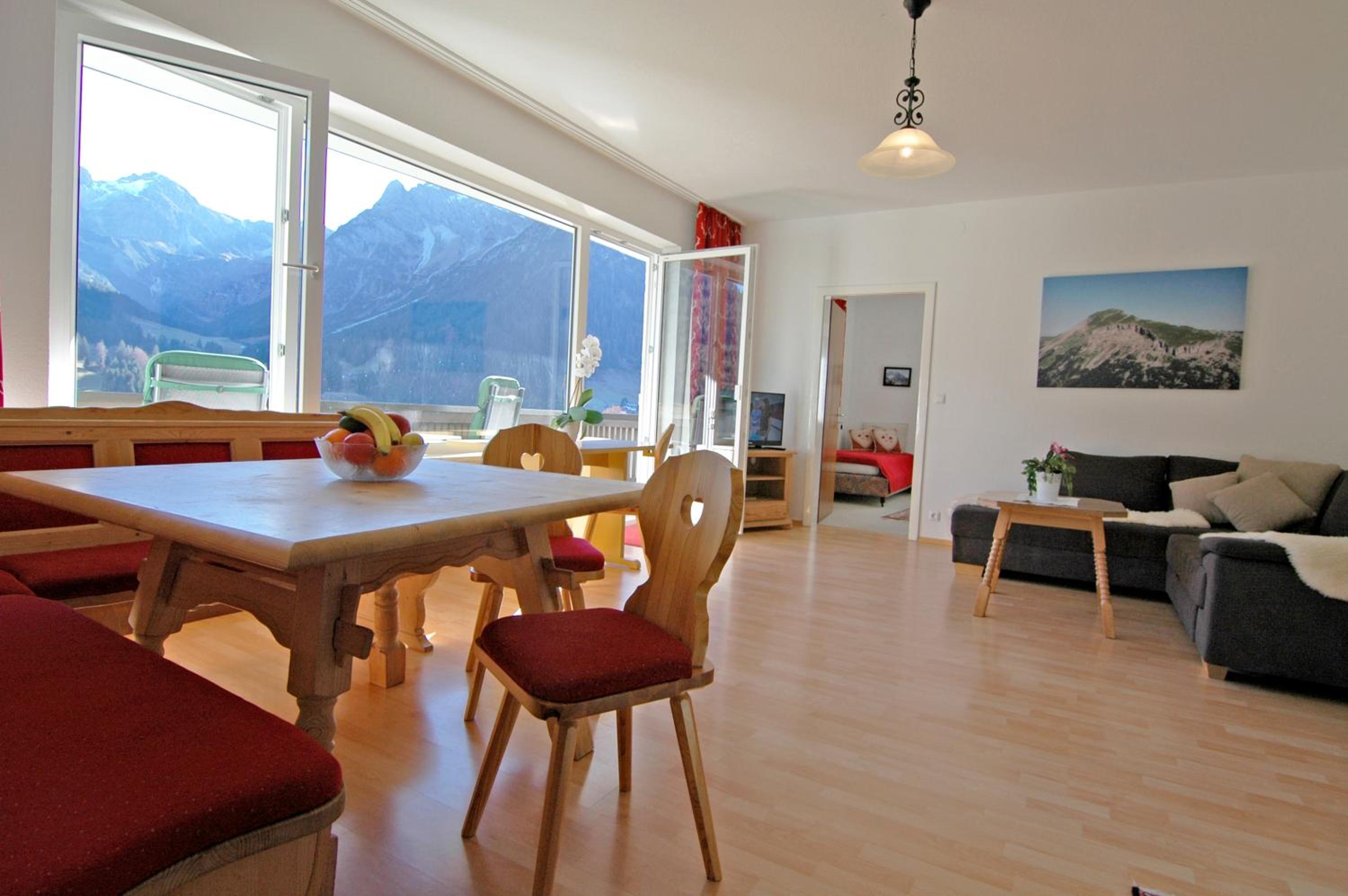 Apartment with Balcony photo 1