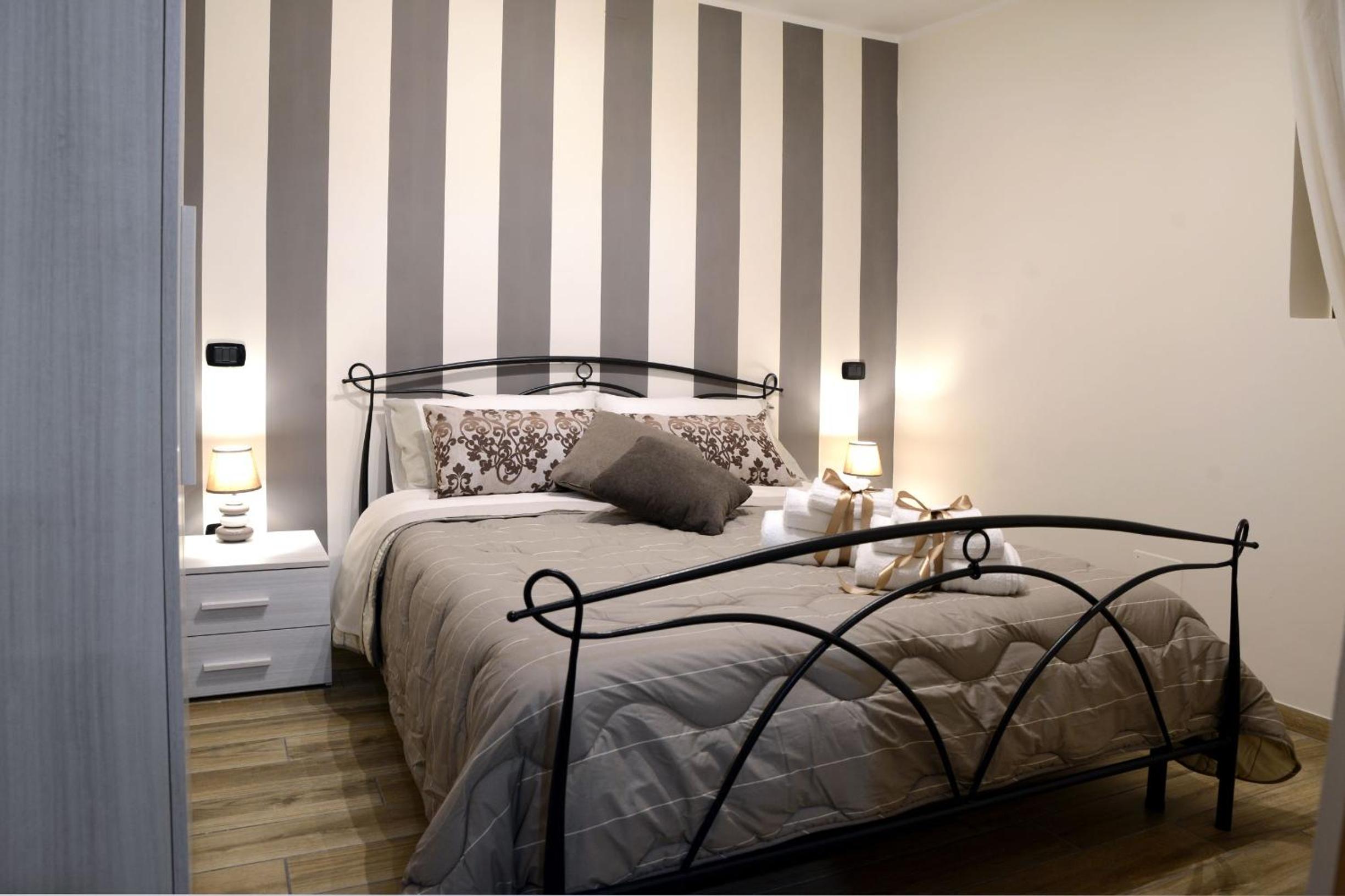 Two-Bedroom Apartment - Photo 1