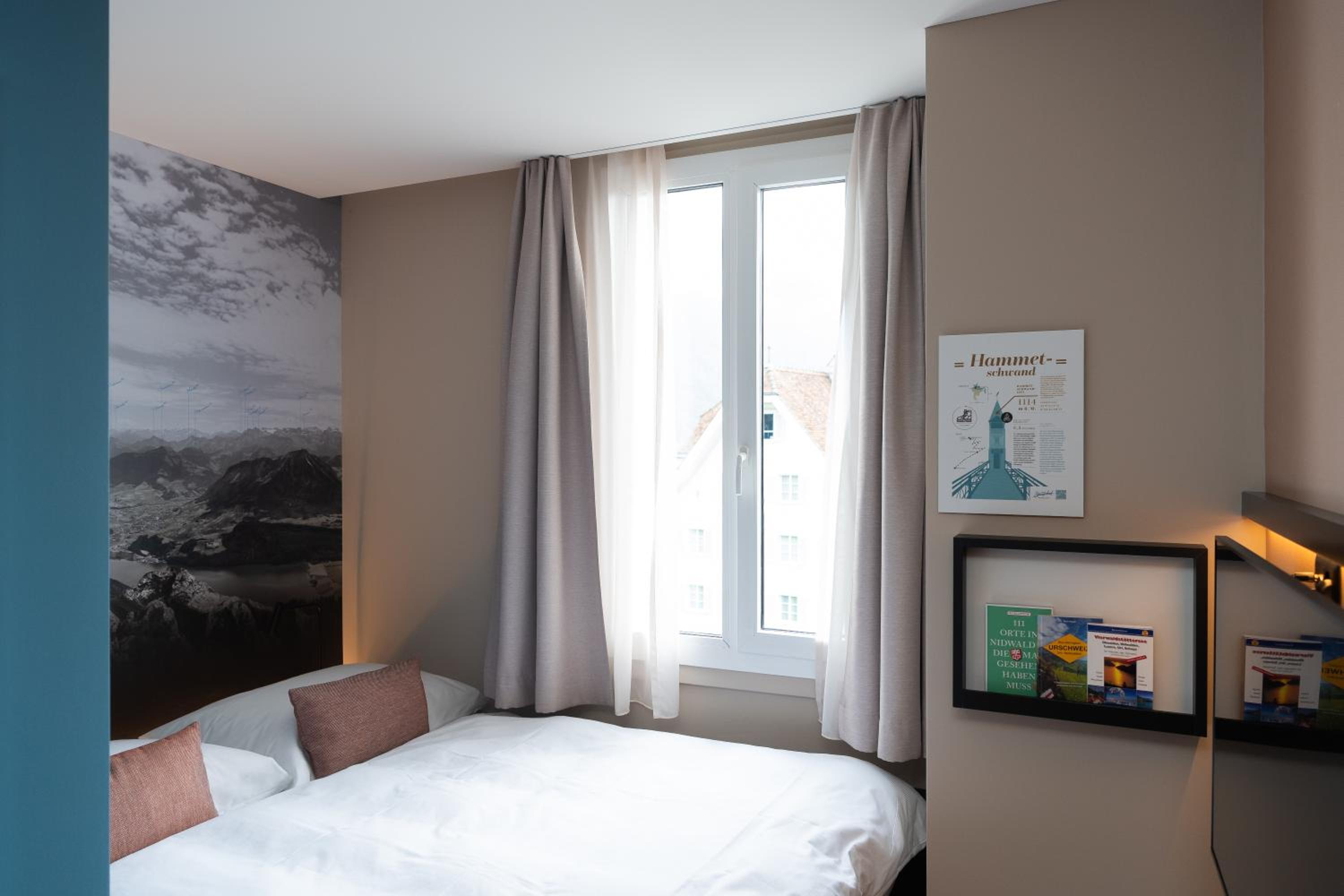 Queen Room