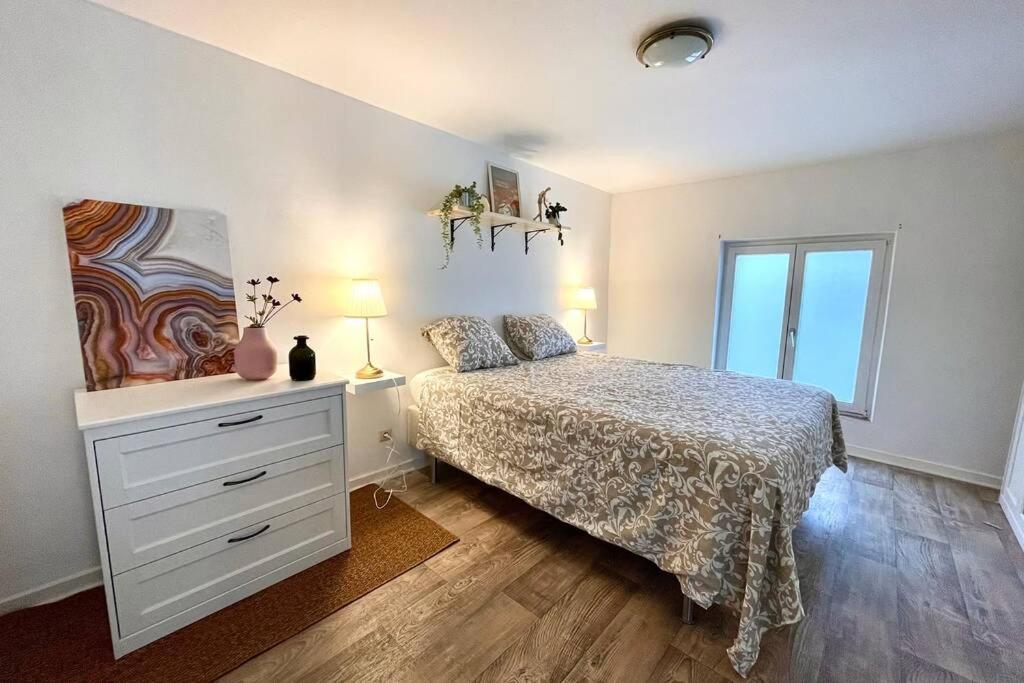 Three-Bedroom Apartment - Photo 14