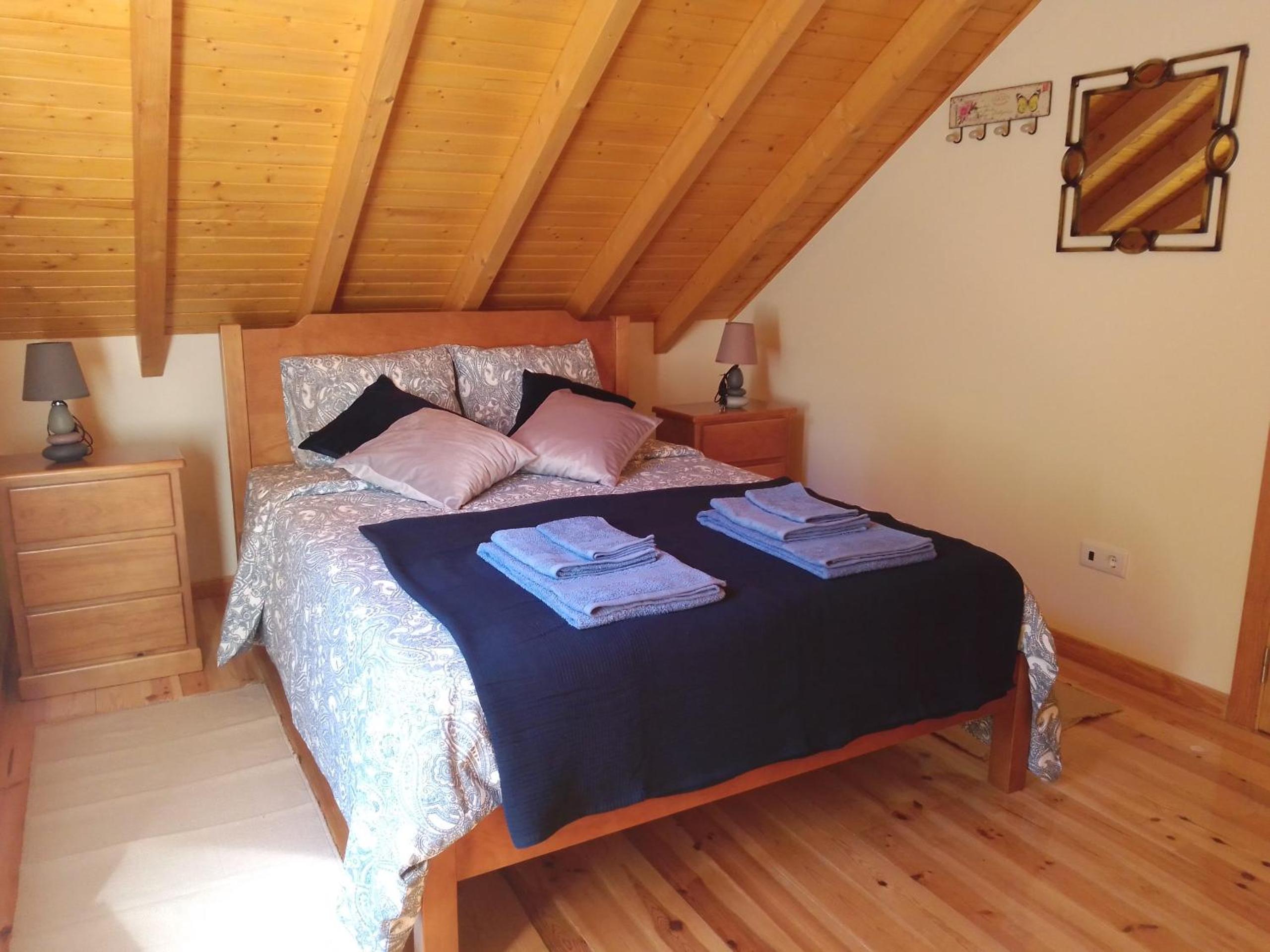 Three-Bedroom House photo 3