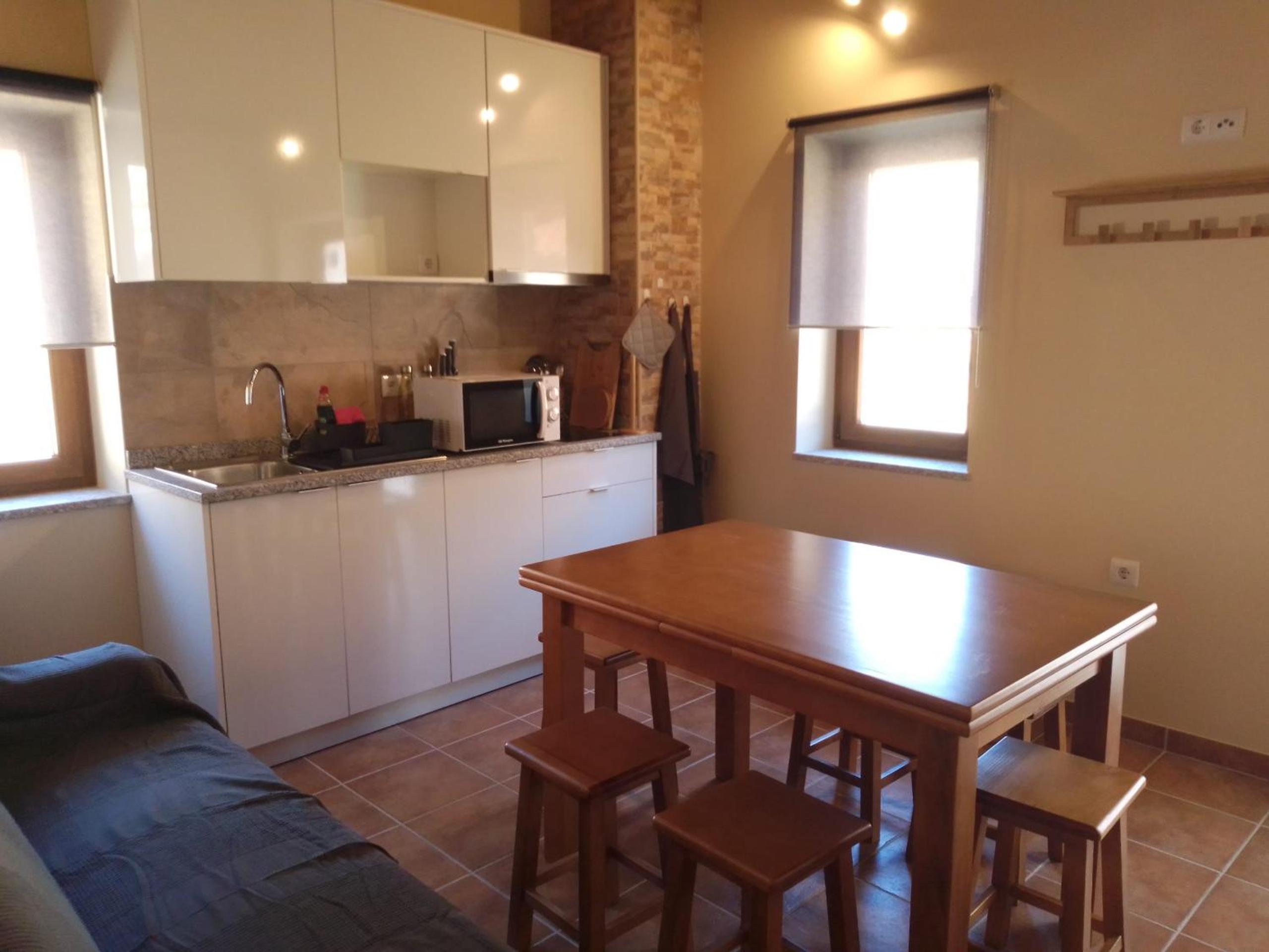 Three-Bedroom House photo 2