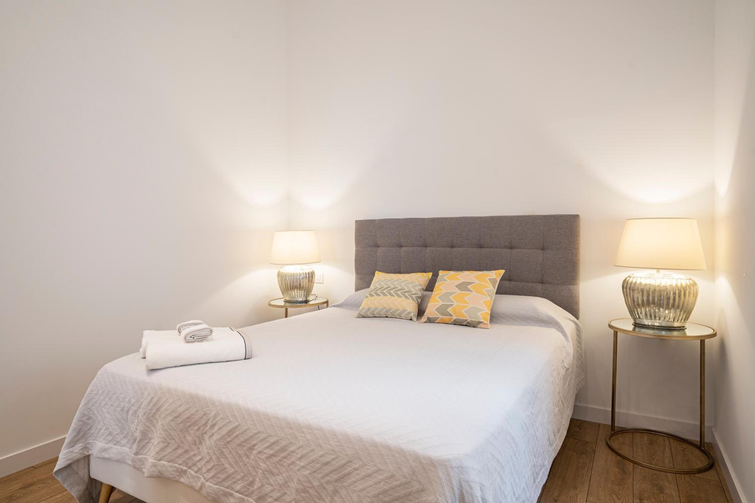 Three-Bedroom Apartment - Photo 28