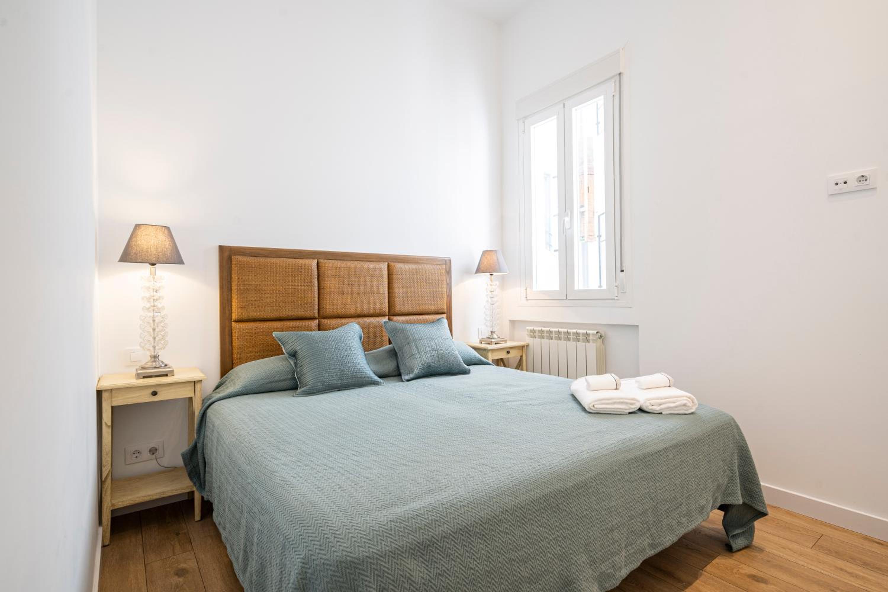 Three-Bedroom Apartment - Photo 37
