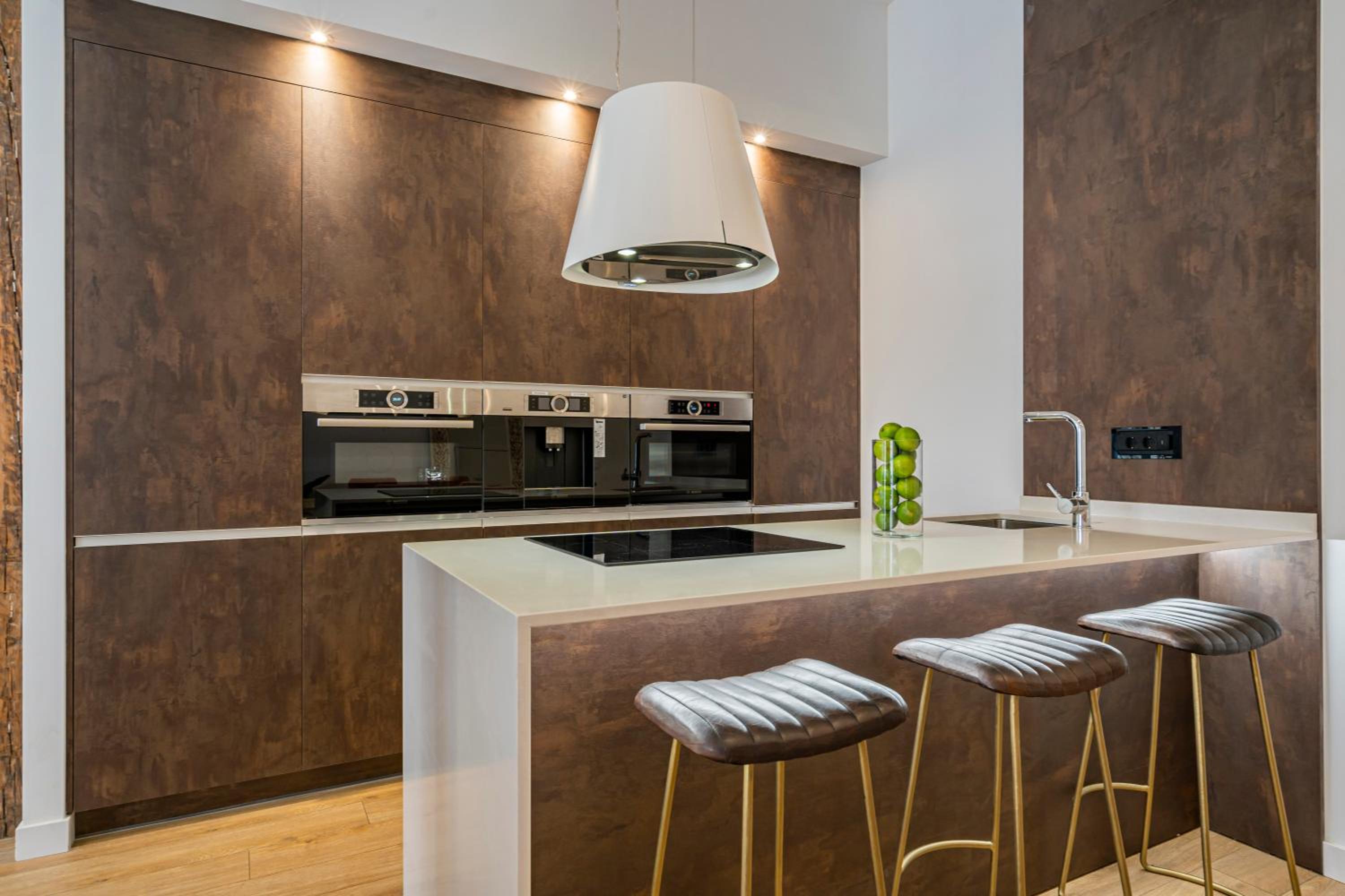 Three-Bedroom Apartment - Photo 5