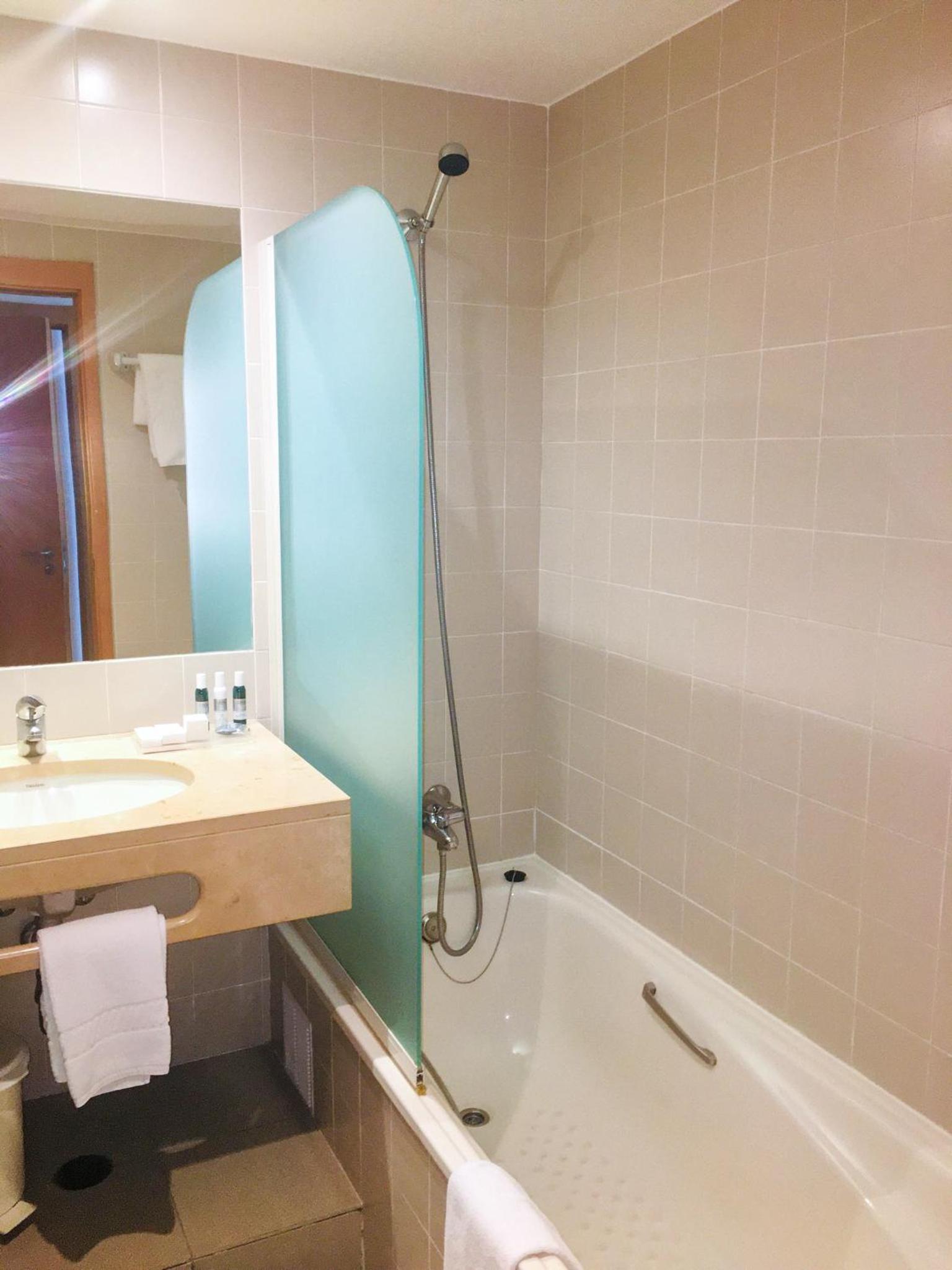 Standard 2 Bedroom Apartment (3 Stars) - Photo 7