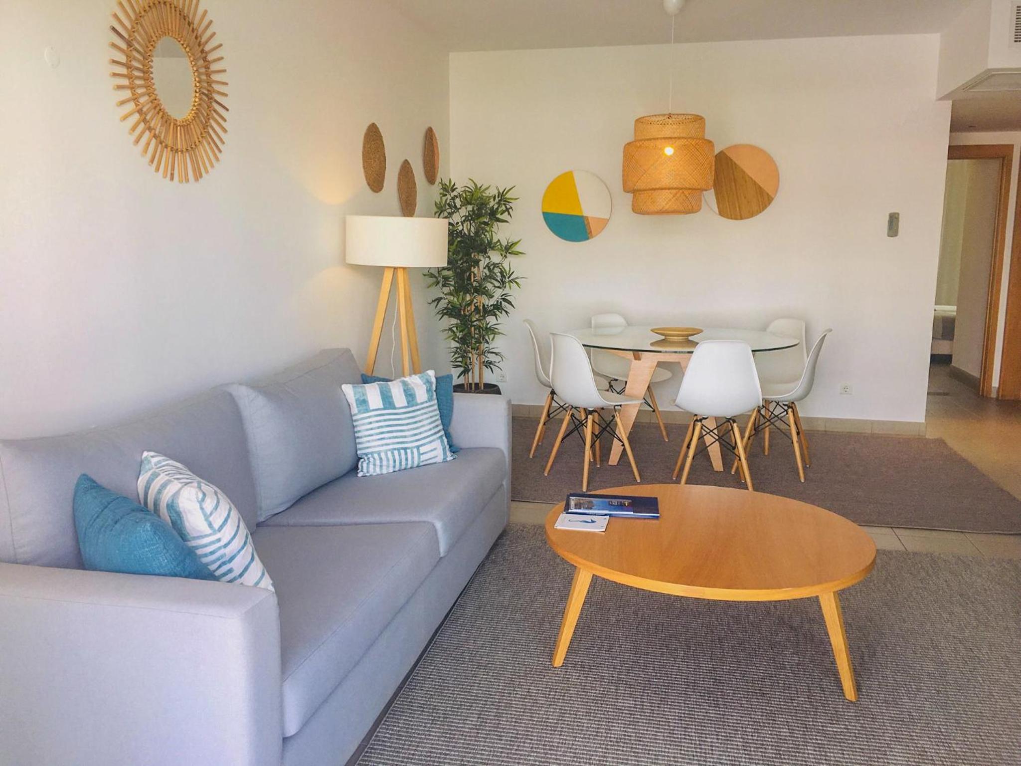 Two-Bedroom Apartment with Pool or Marina View (3 Stars) - Photo 8