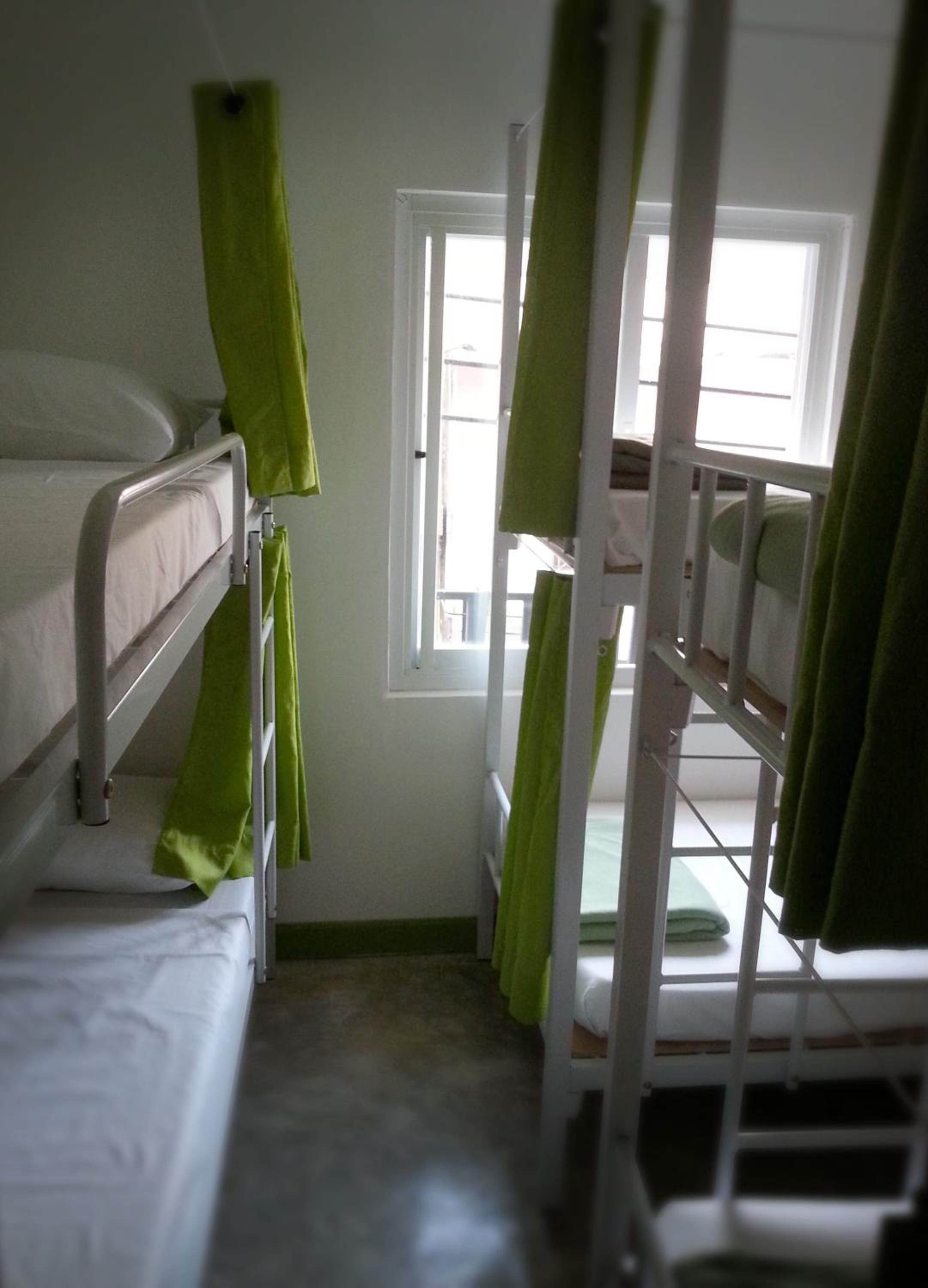 Bed in 8-Bed Mixed Dormitory Room photo 3