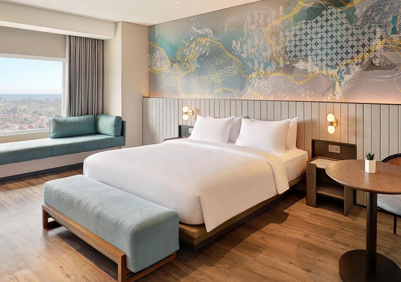 Executive King Suite - Photo 2