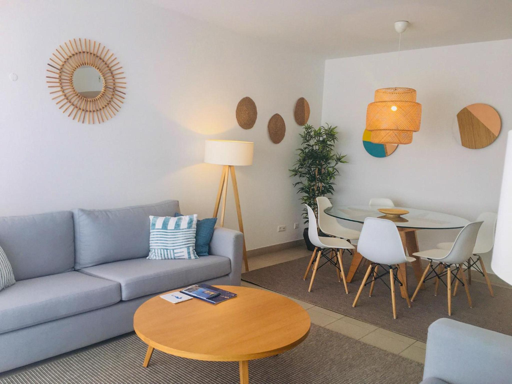 Two-Bedroom Apartment with Pool or Marina View (3 Stars) - Photo 9