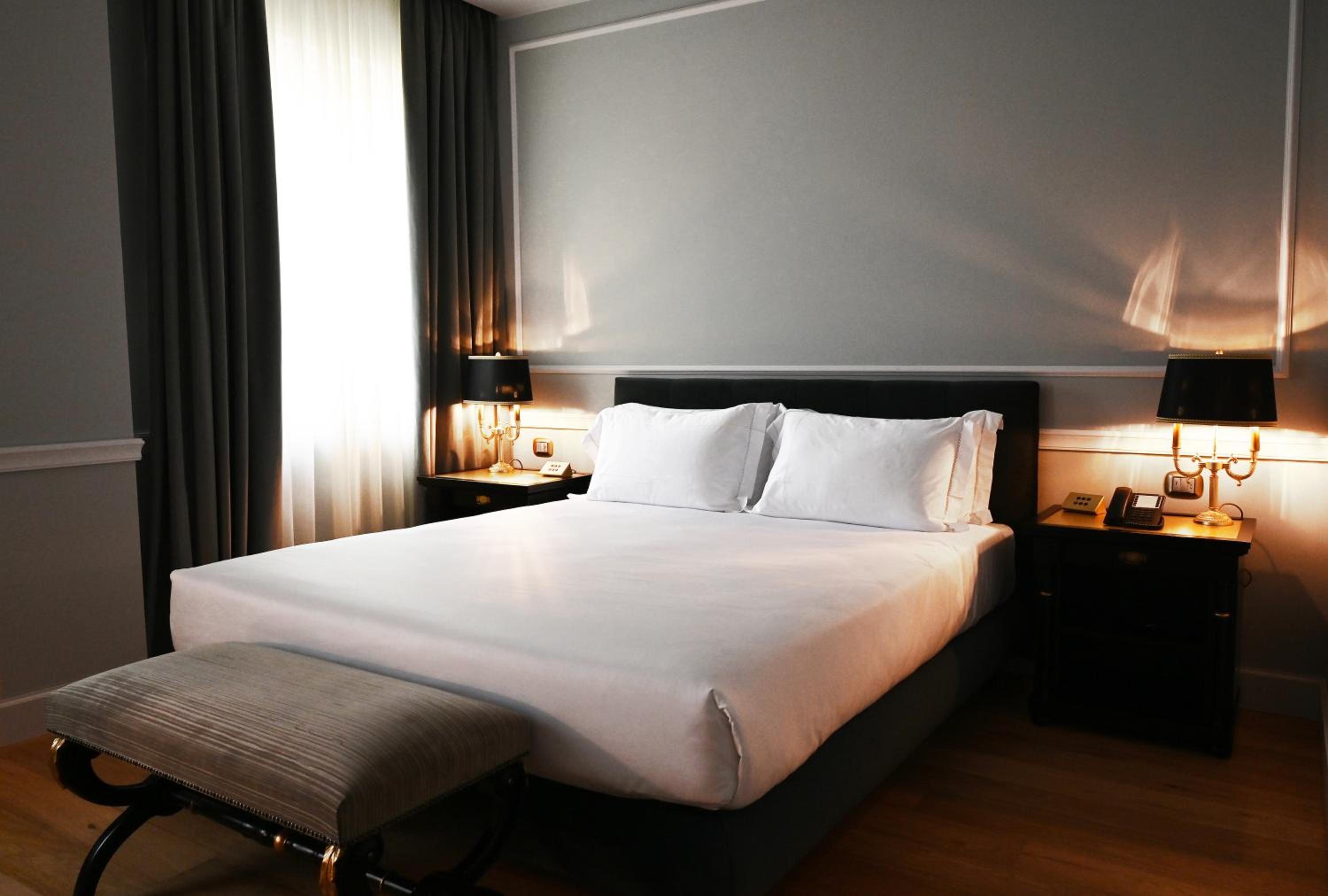 Classic Double or Twin Room - Photo 1