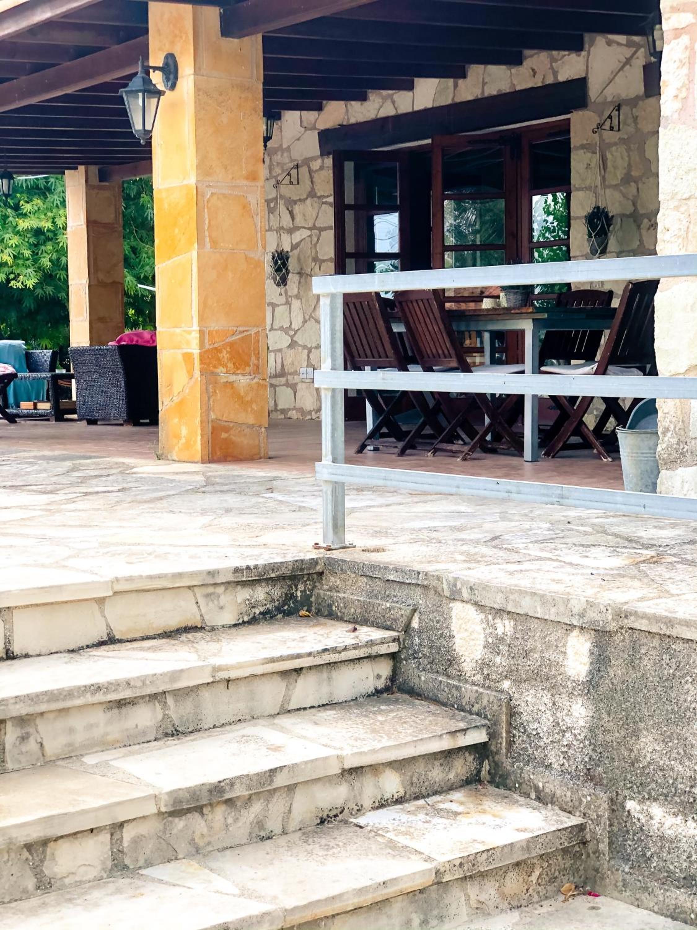 Villa with Private Pool - Photo 44