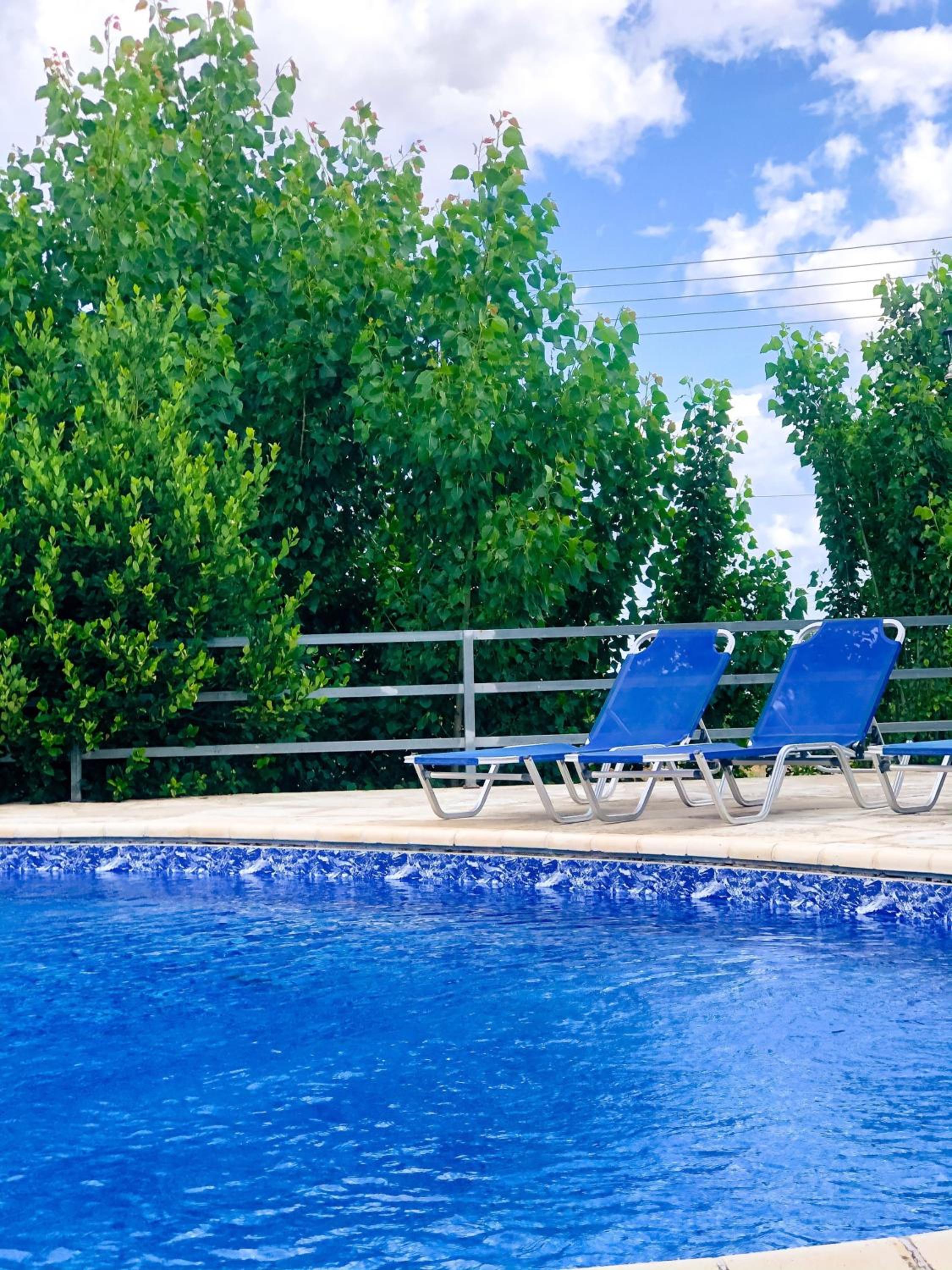 Villa with Private Pool - Photo 54