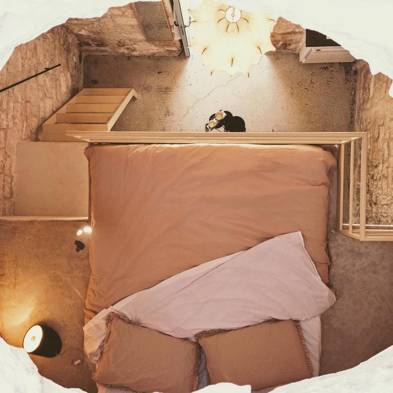 Double Room with Patio - Photo 13