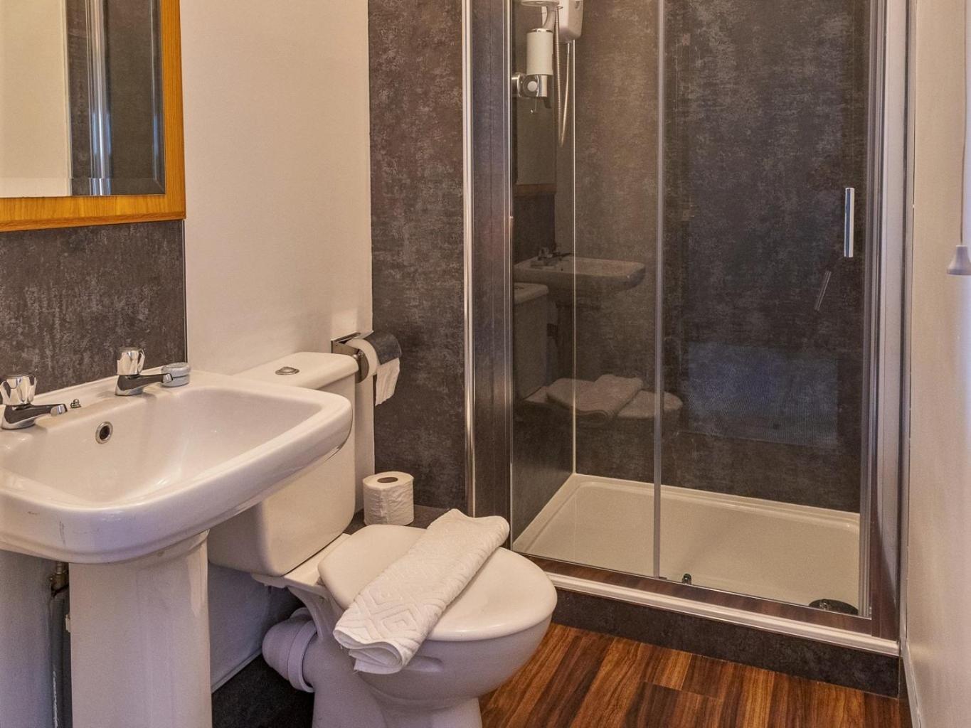 Triple Room With Shower photo 2