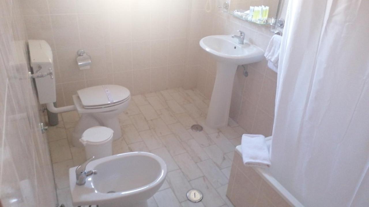 Hotel Excelsior — photo 132