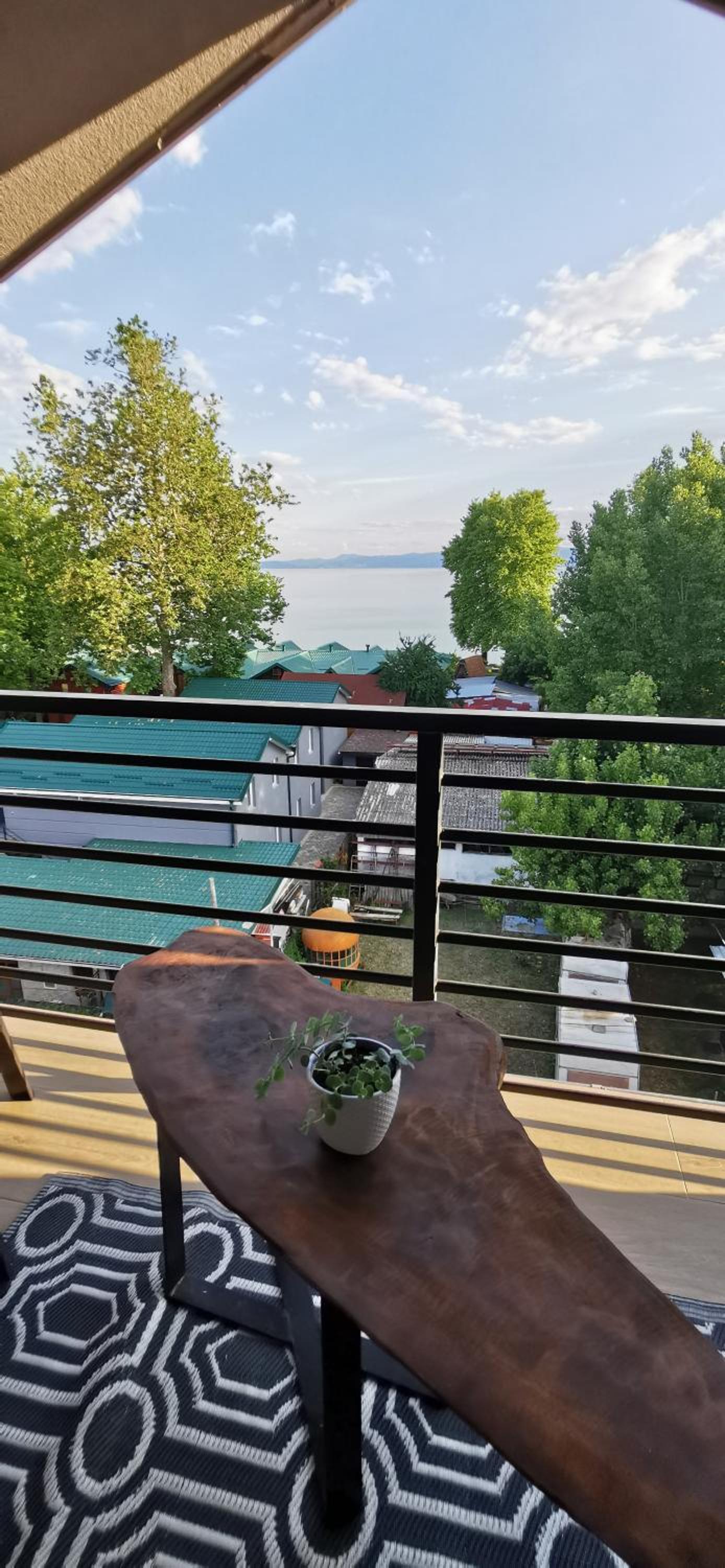 Suite with Lake View - Photo 5