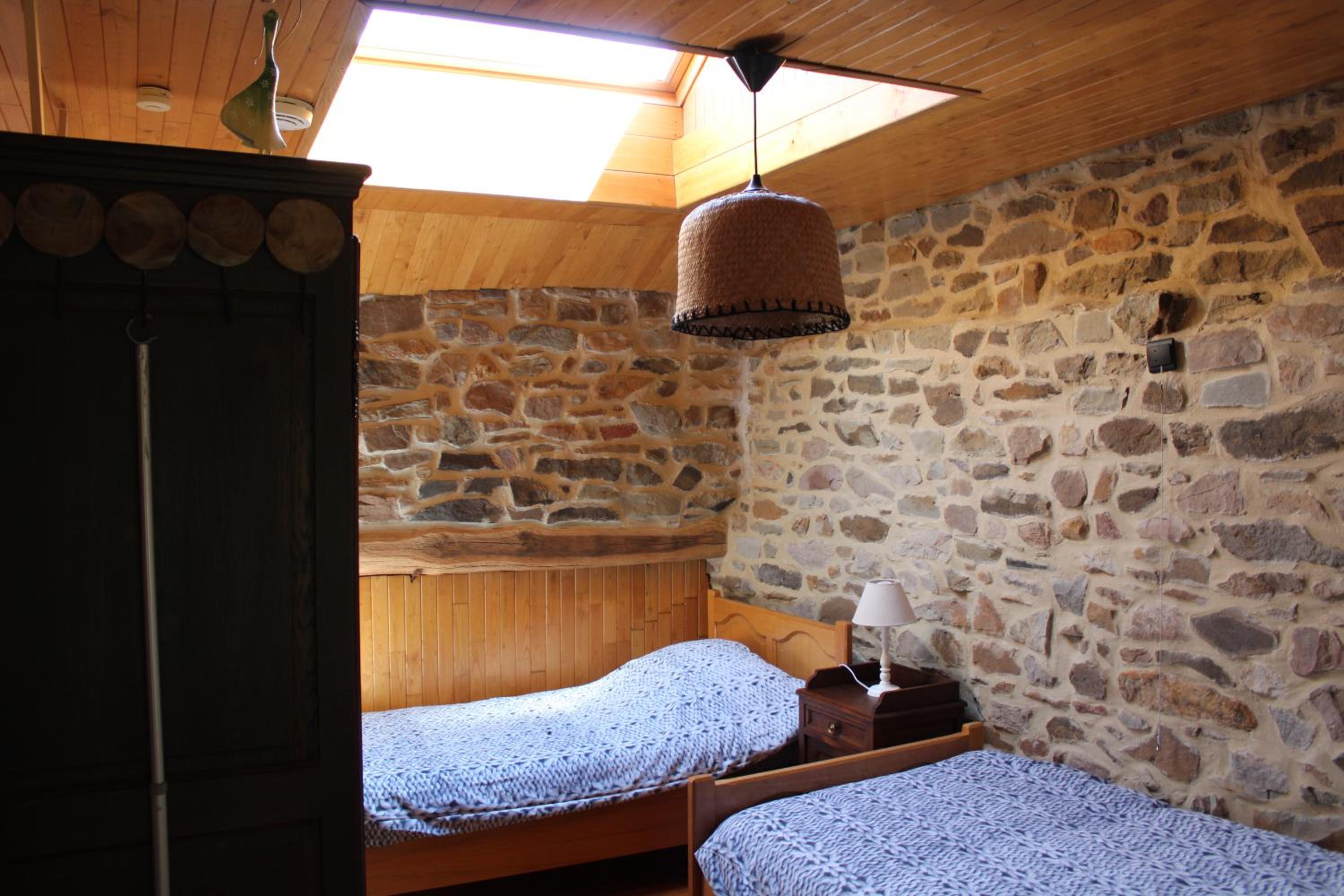 Three-Bedroom House photo 3