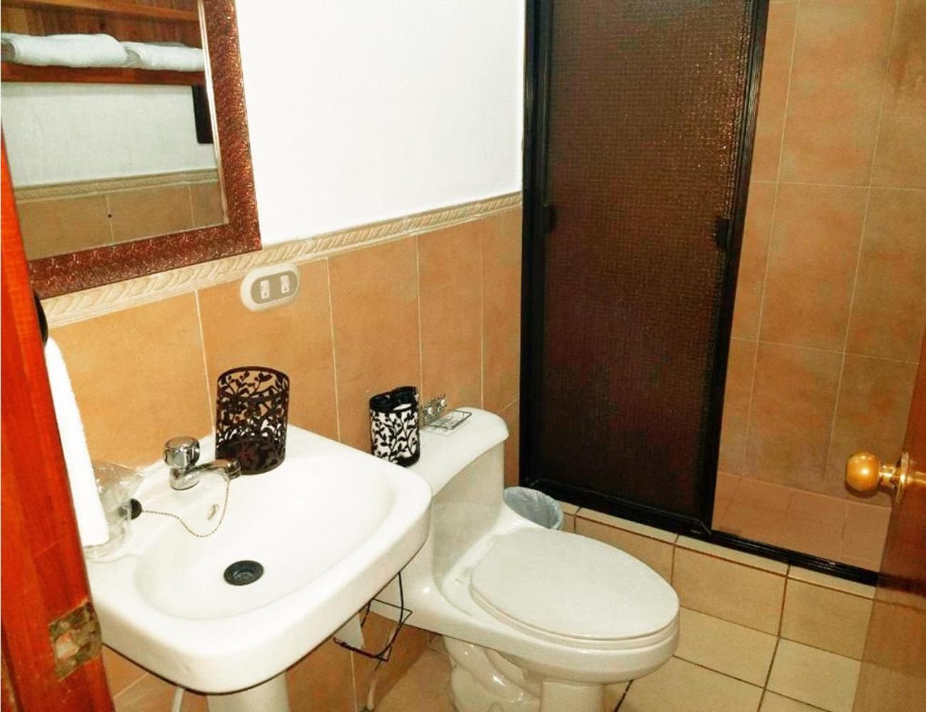 Single Room photo 3