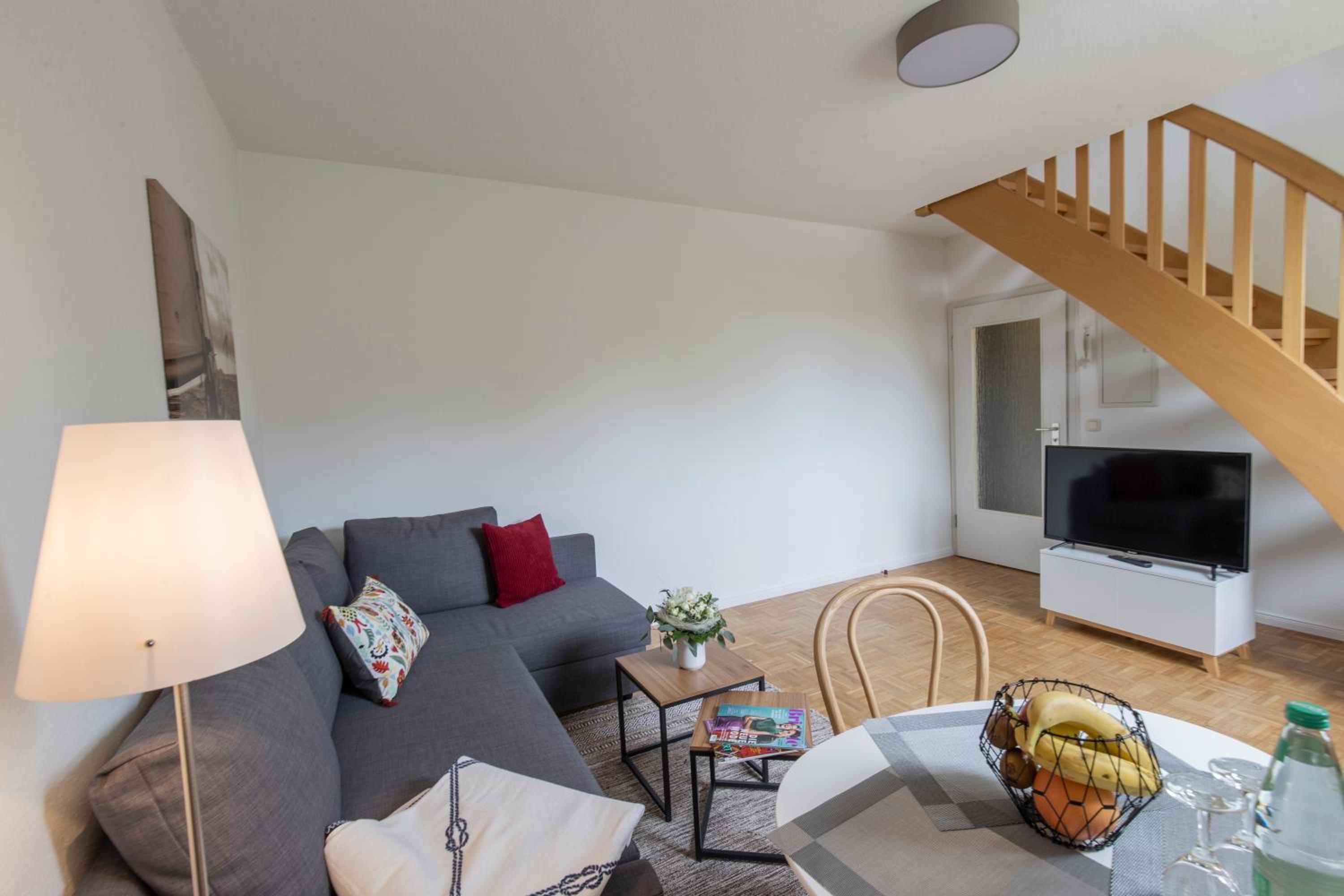 Apartment - Split Level photo 2