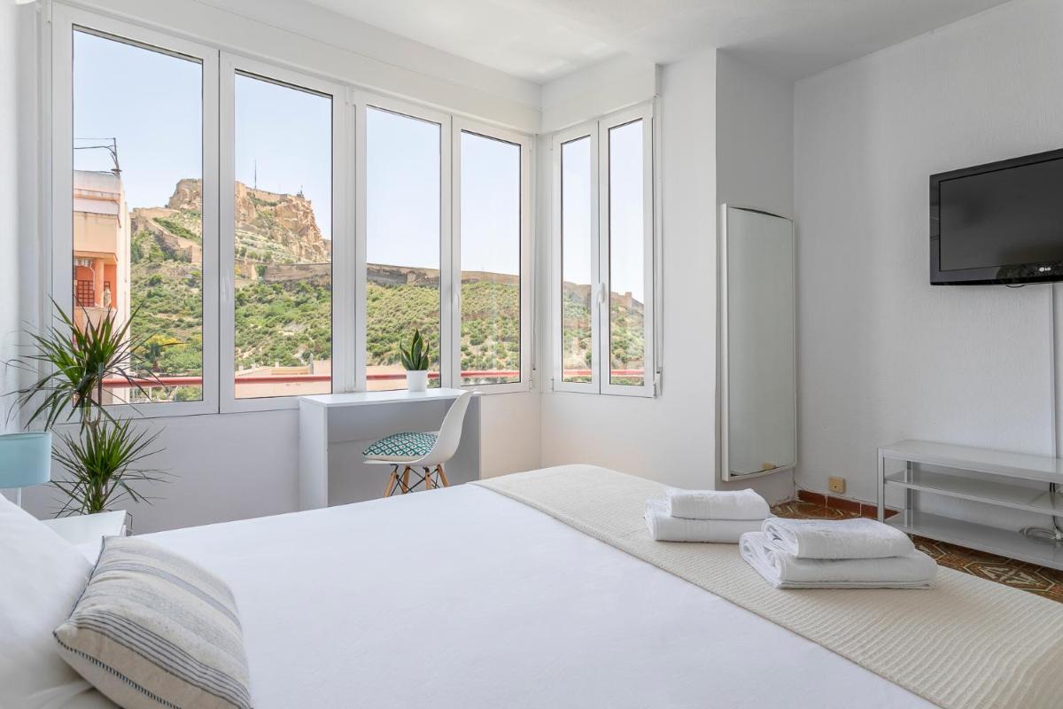 Double Room with Shared Bathroom