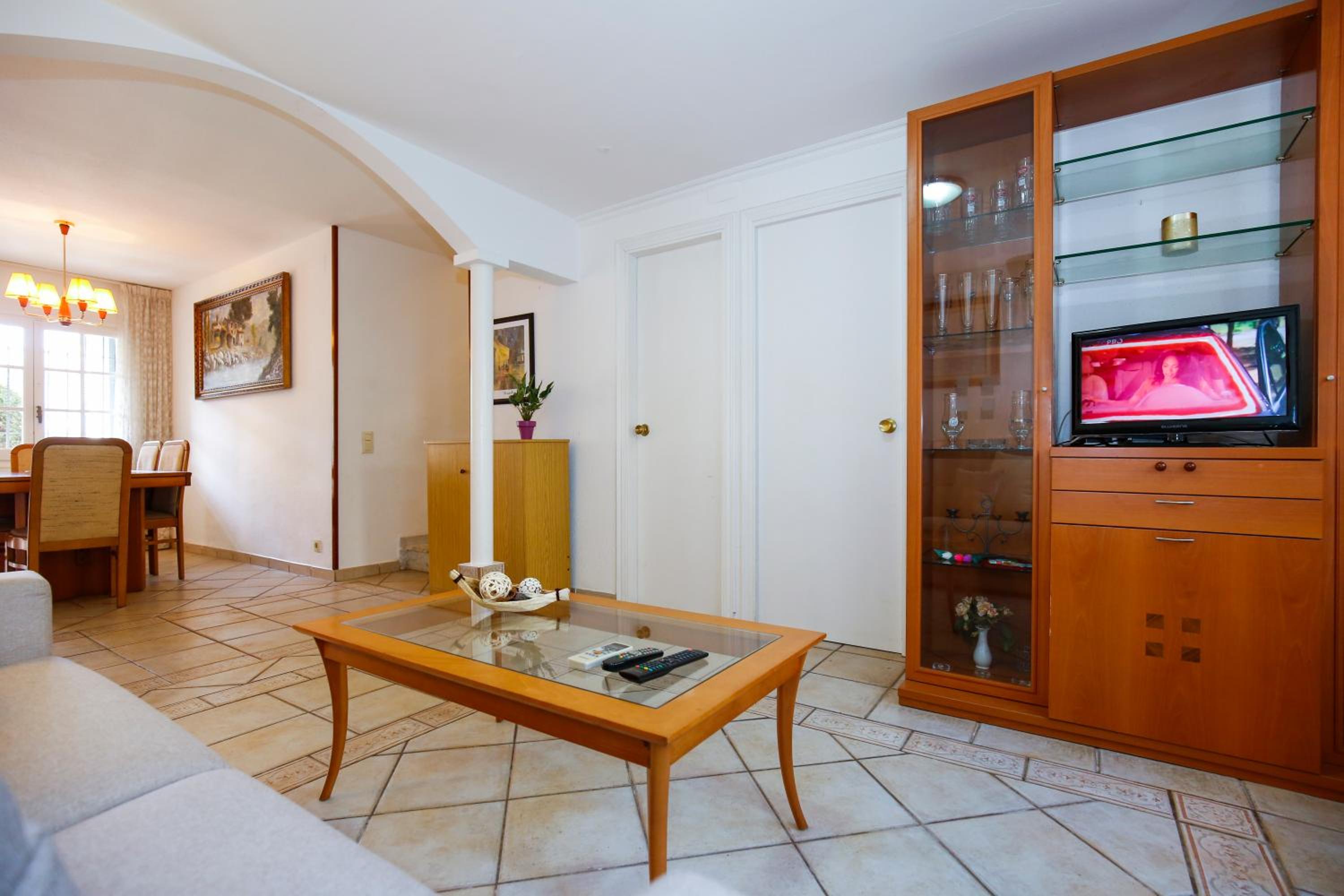 Casa de tres habitaciones